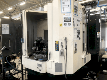 Prikaz stroja Makino a61-5XR sprijeda