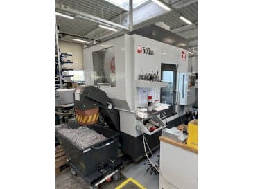 Prikaz stroja HAAS UMC-500SS sprijeda