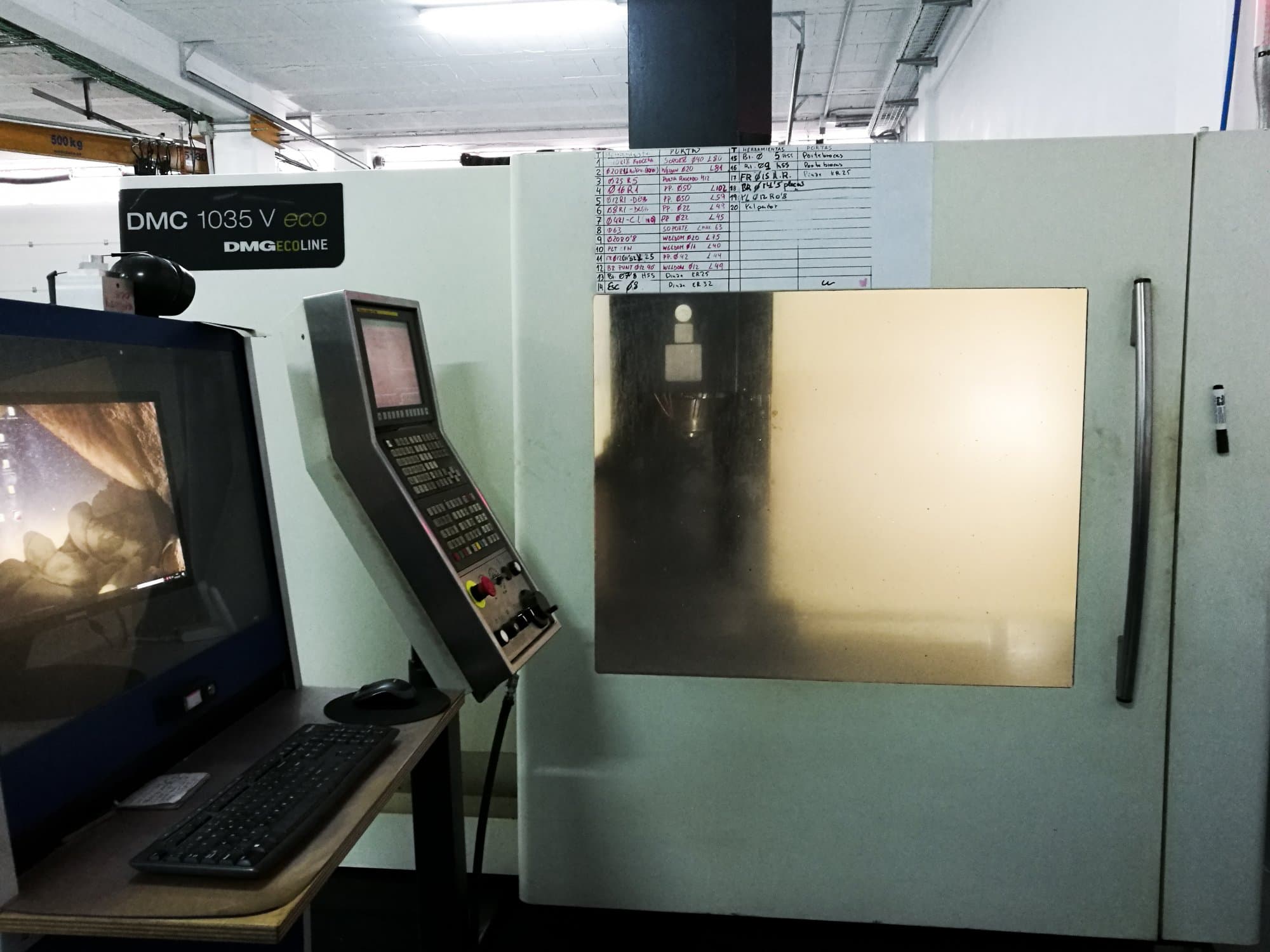 Prikaz  stroja DMG MORI DMC 1035 V eco sprijeda
