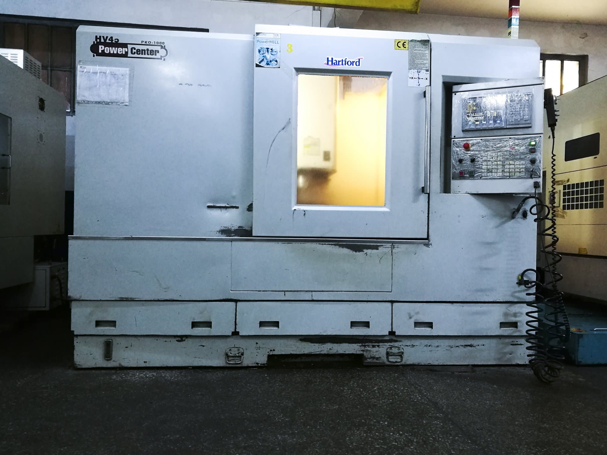 Radni prostor stroja Hartford PRO1000S