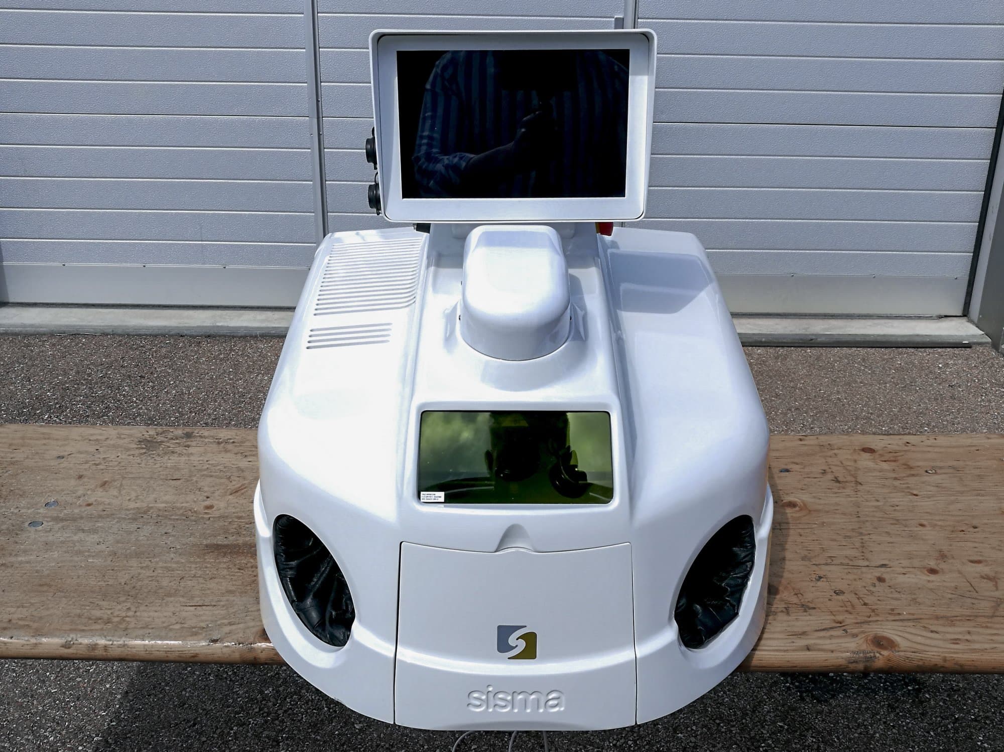 Prikaz stroja Sisma LM-DV 100 sprijeda