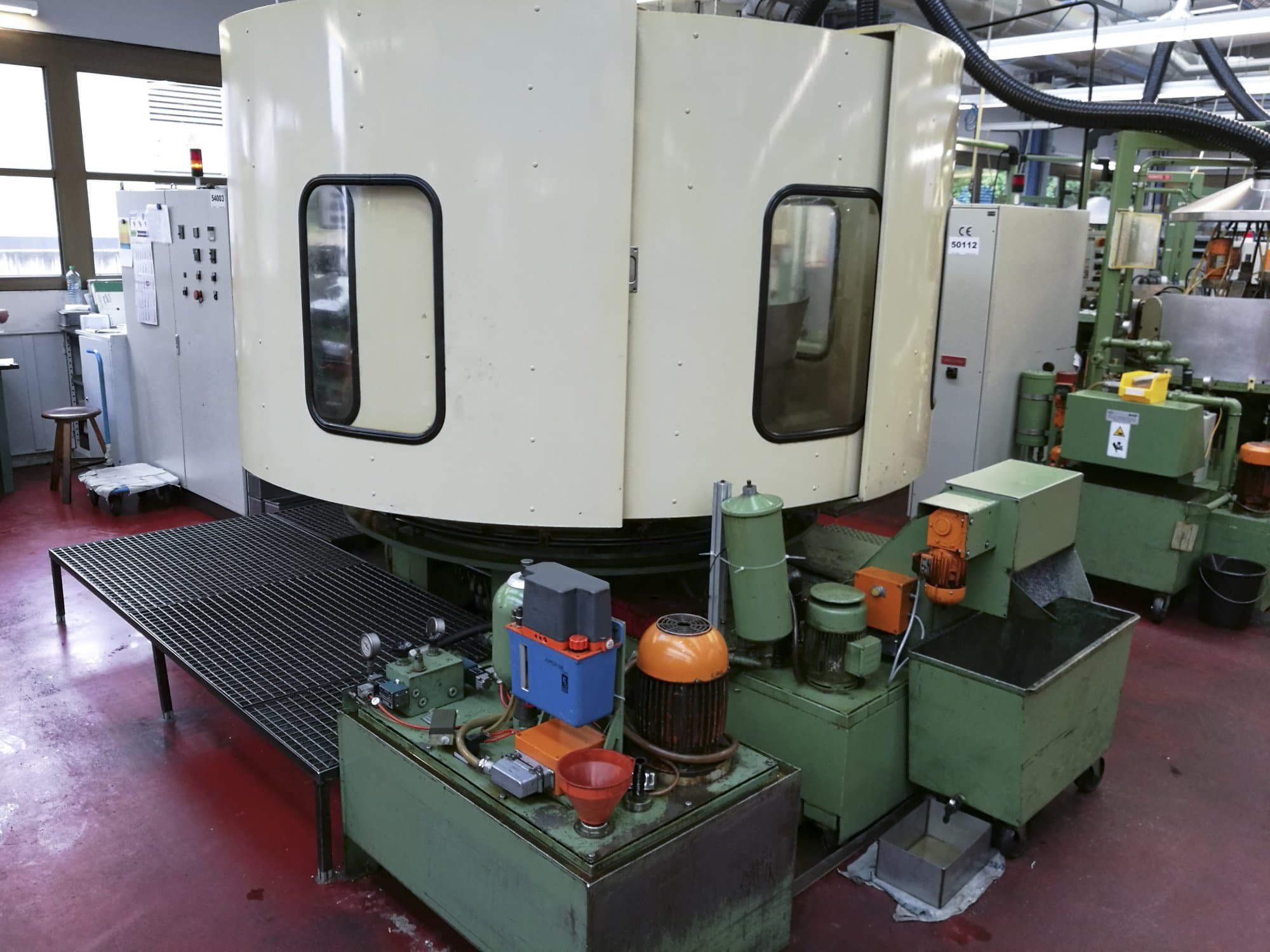 Prikaz stroja RIS-INGOLD Rismatic 151G-12 sprijeda