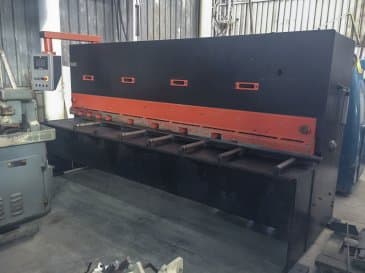 Prikaz stroja Durma DHGM 3006 zdesna