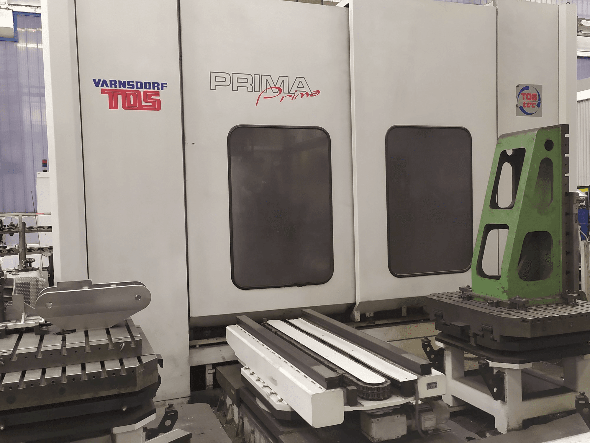 Prikaz stroja TOS Prima sprijeda