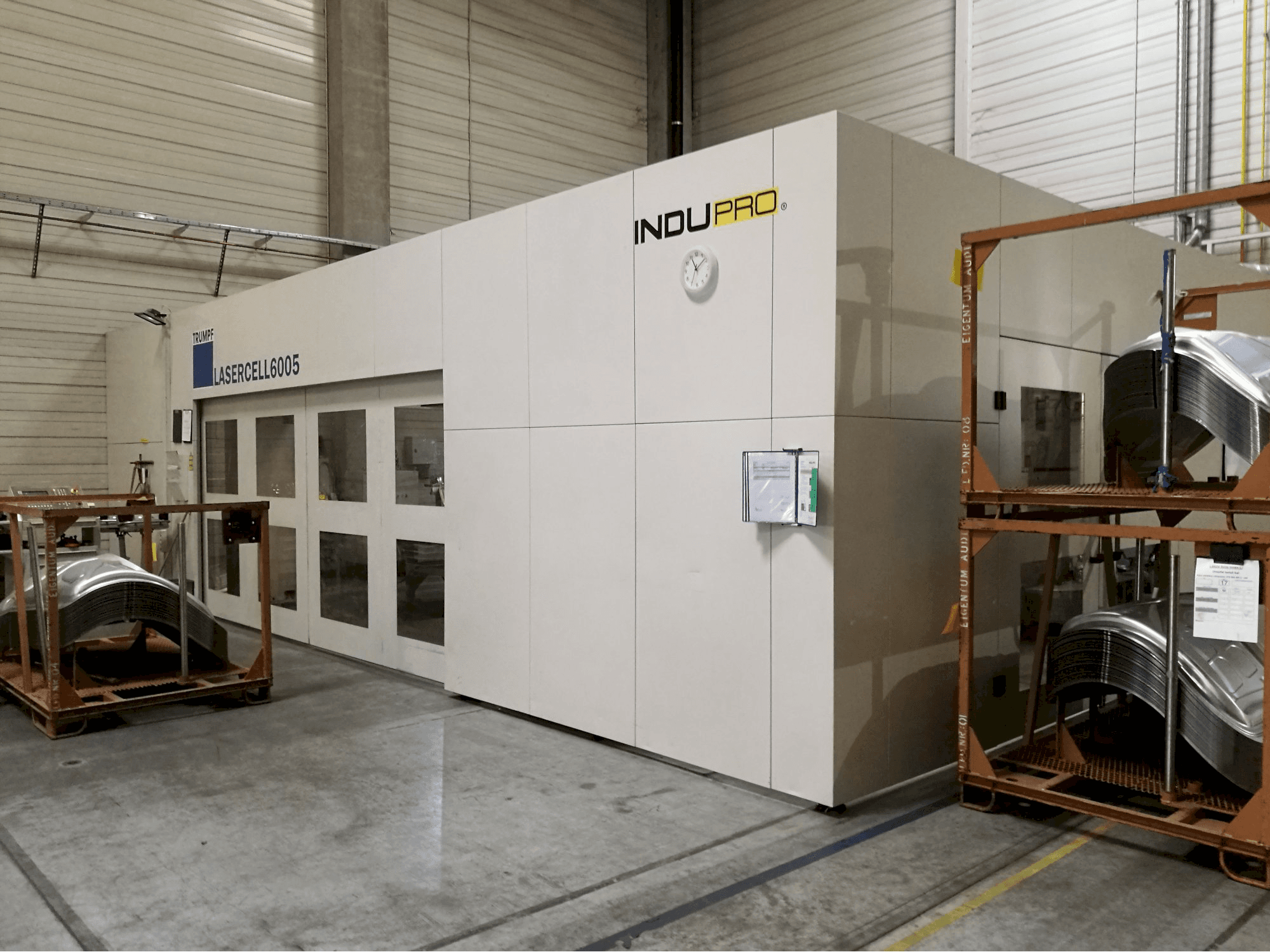 Prikaz stroja Trumpf Lasercell 6005 zdesna