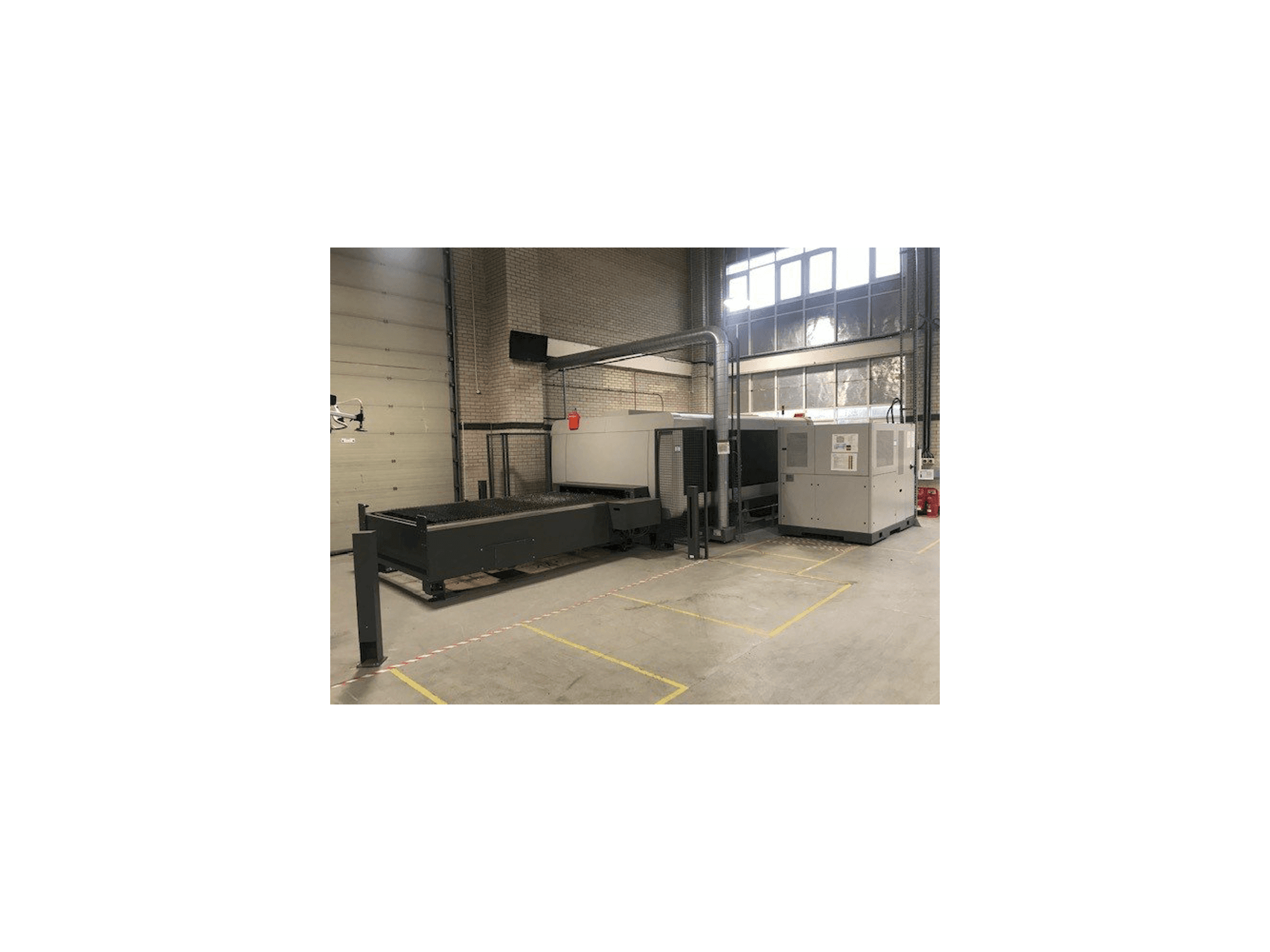 Prikaz stroja Bystronic BySprint Fiber 3015 sprijeda