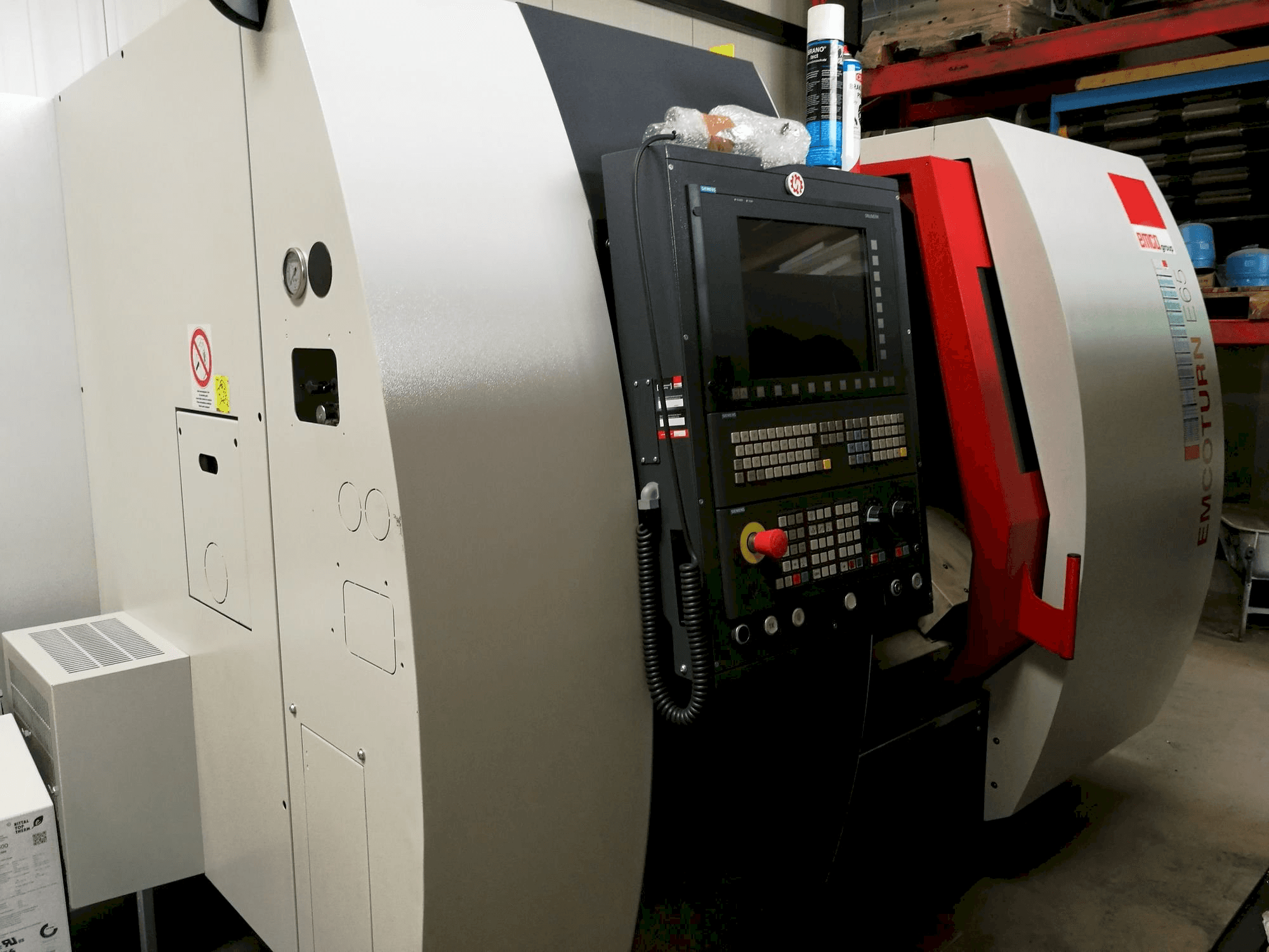 Prikaz stroja EMCO Emcoturn E65 sprijeda