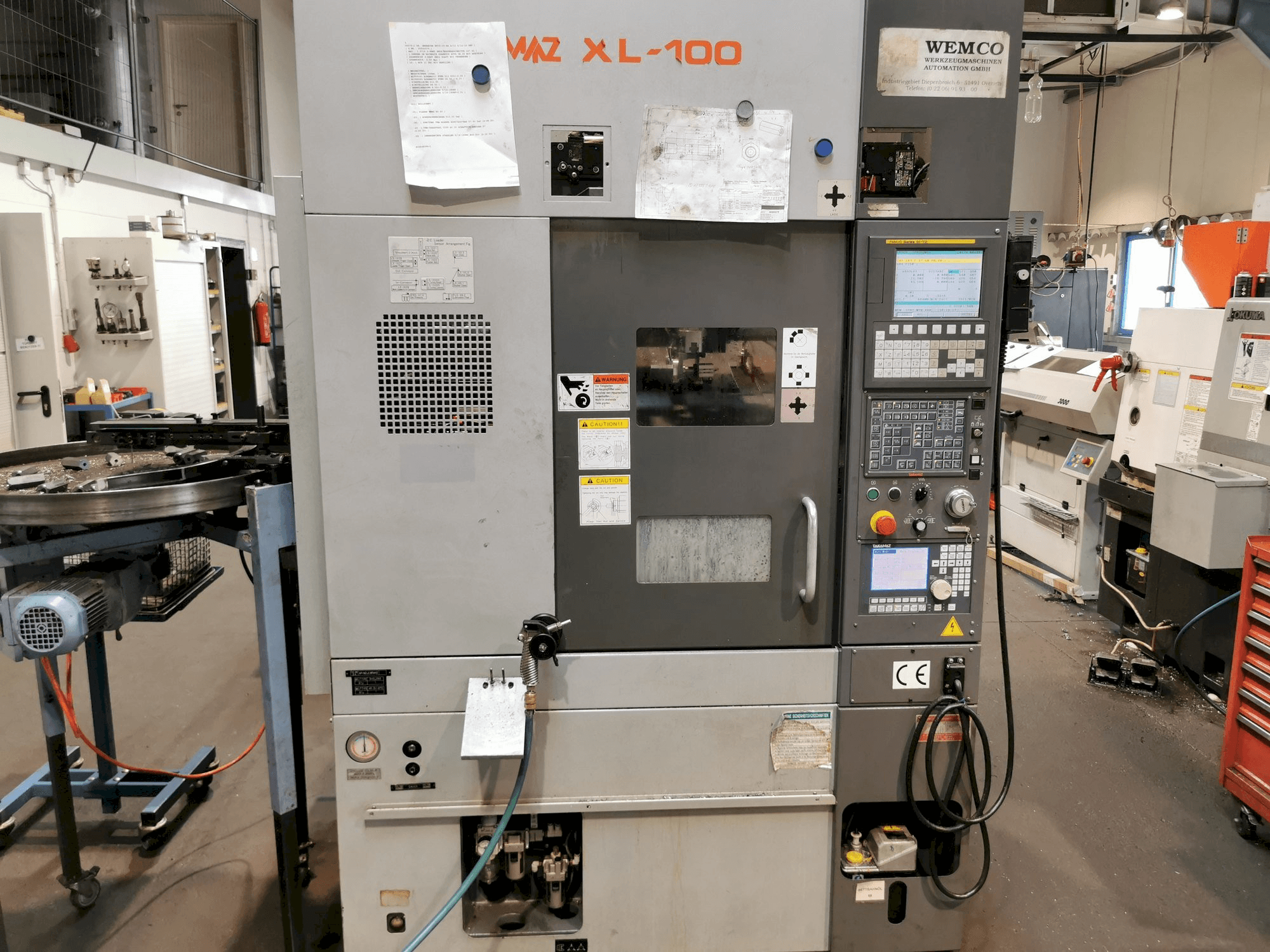 Prikaz stroja Takamaz XL100 sprijeda