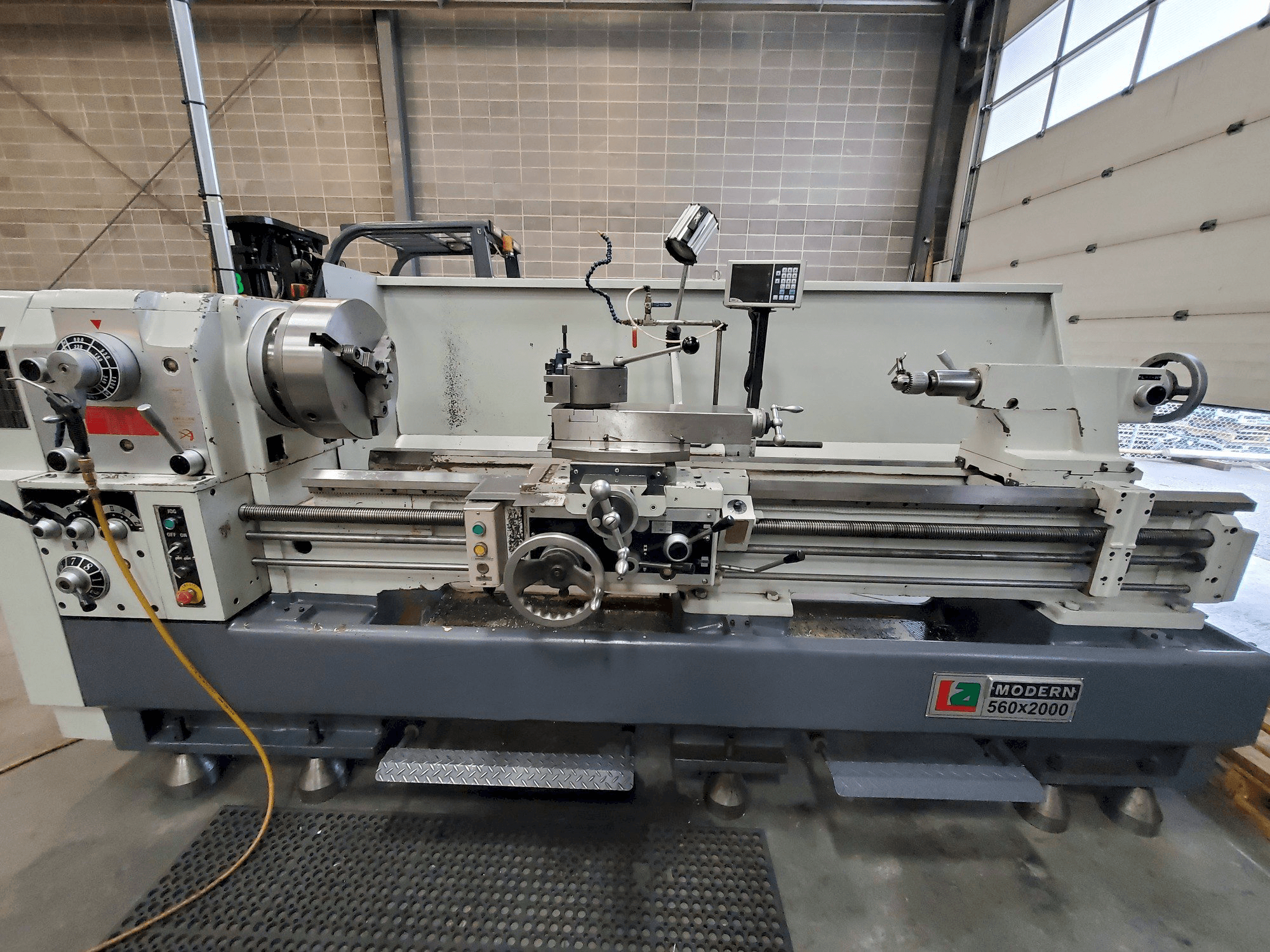 Prikaz stroja Modern 560X2000 sprijeda