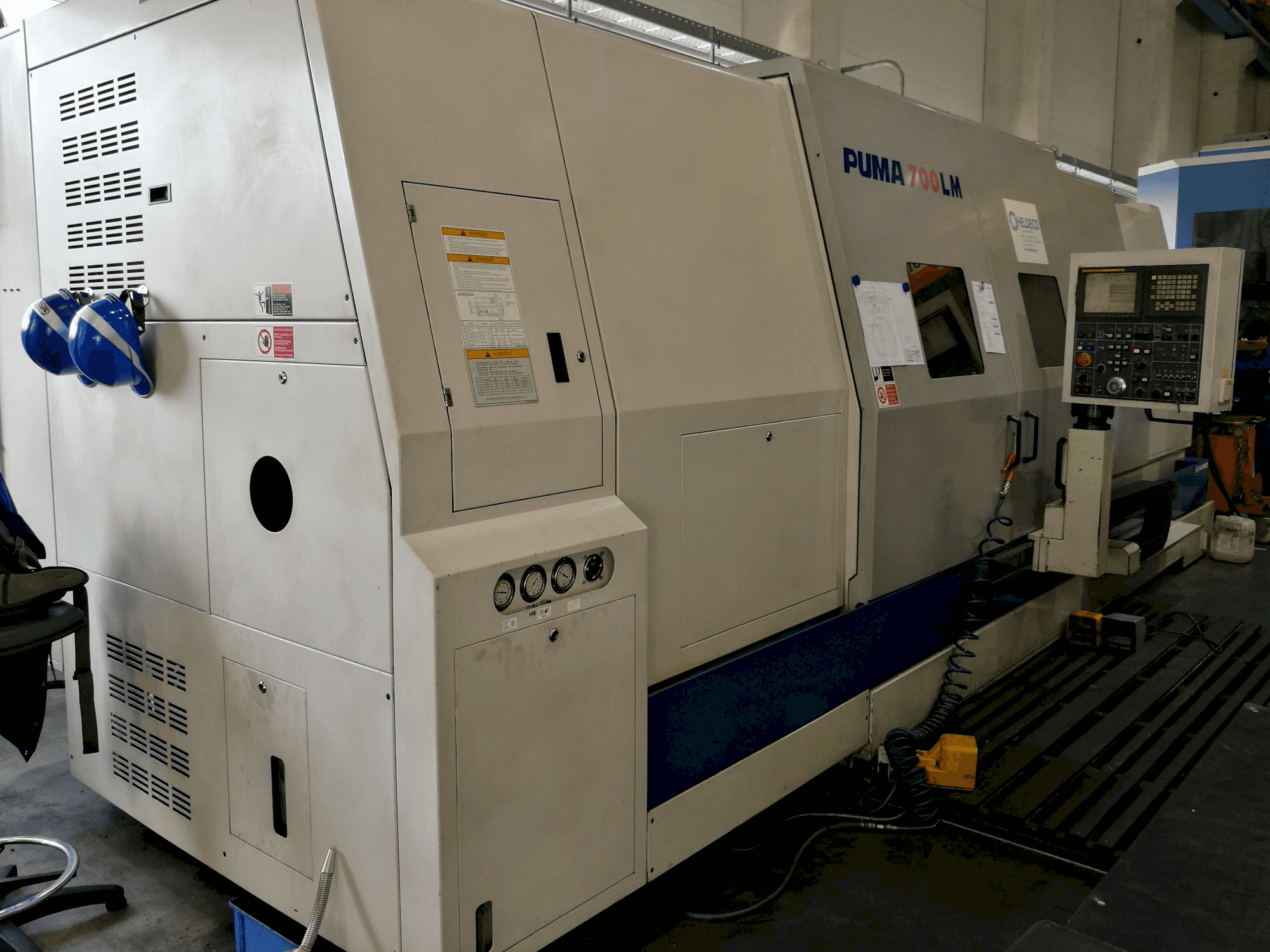 Prikaz stroja Doosan Puma 700 LM slijeva