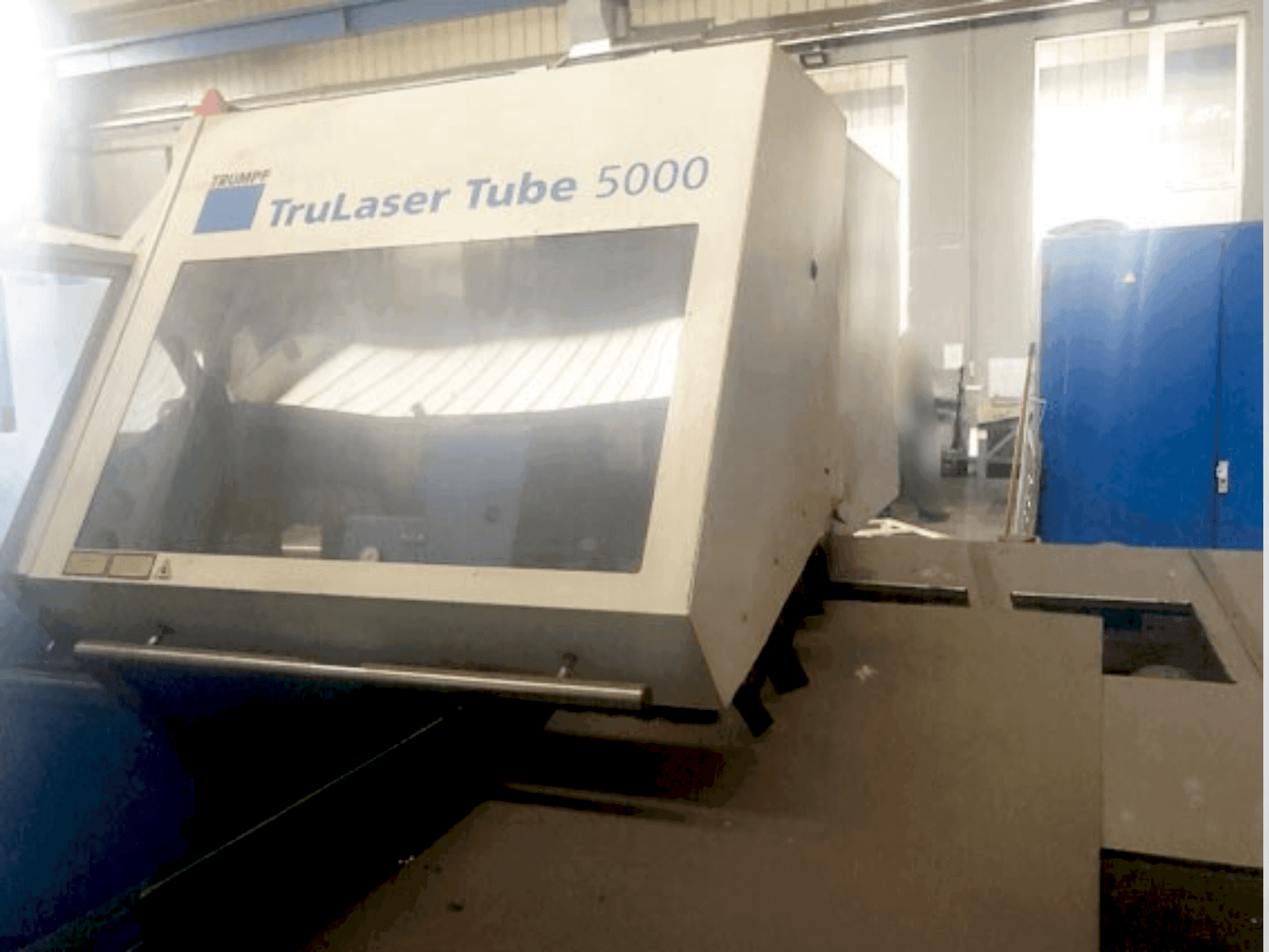Prikaz stroja TRUMPF tru laser tube 5000 sprijeda
