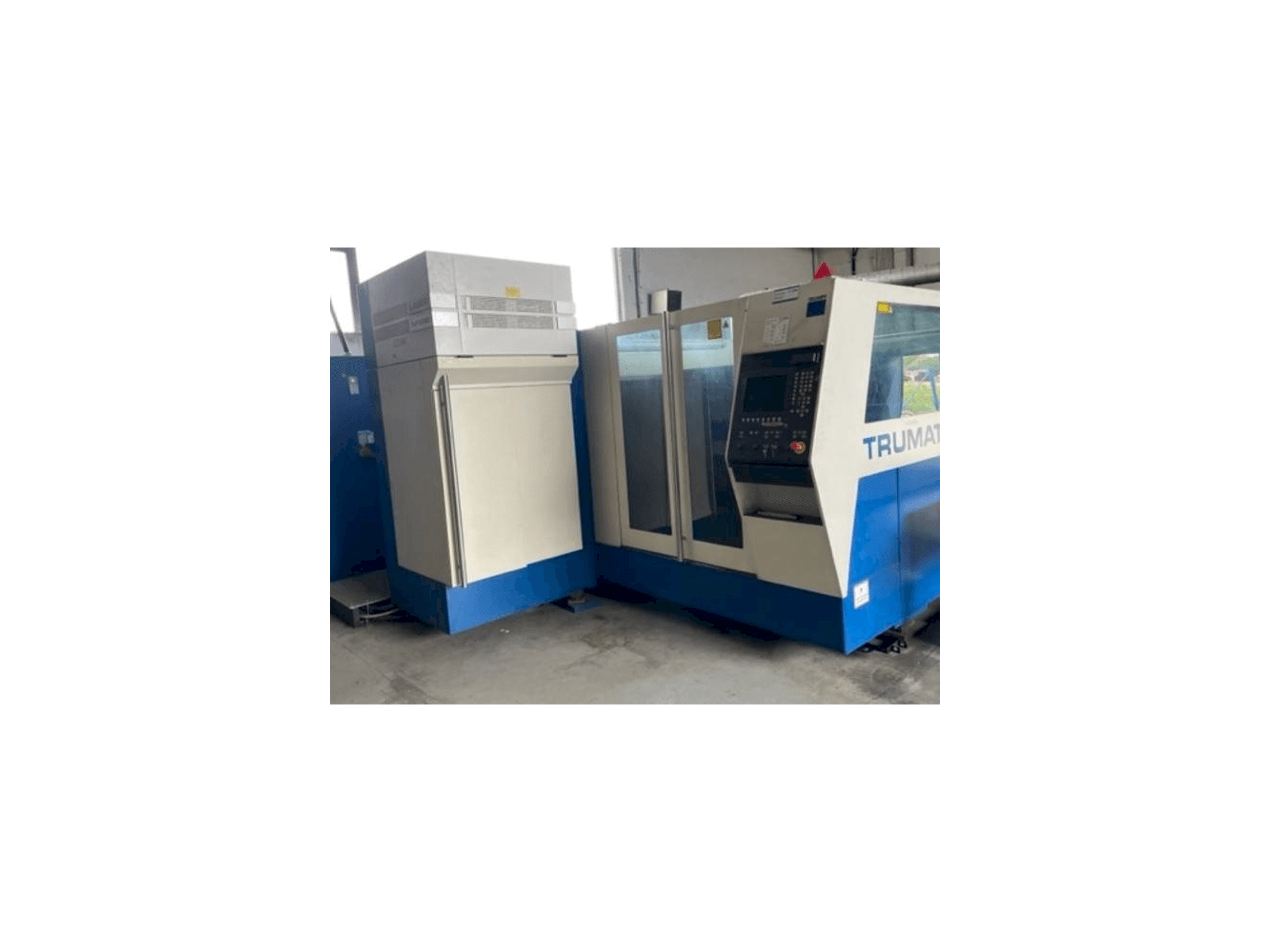 Prikaz stroja TRUMPF Trumatic L3050 sprijeda
