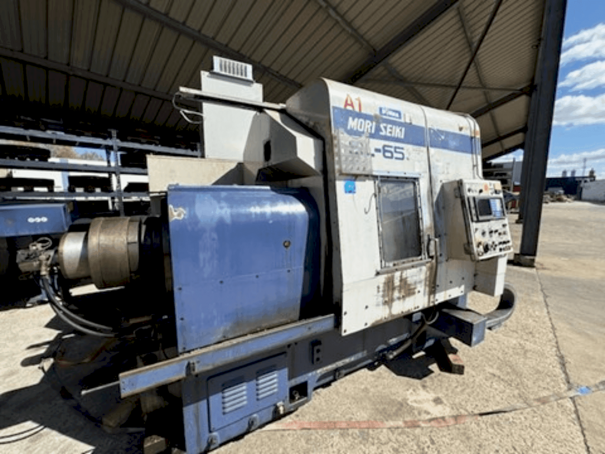 Prikaz stroja MORI SEIKI SL-65C sprijeda