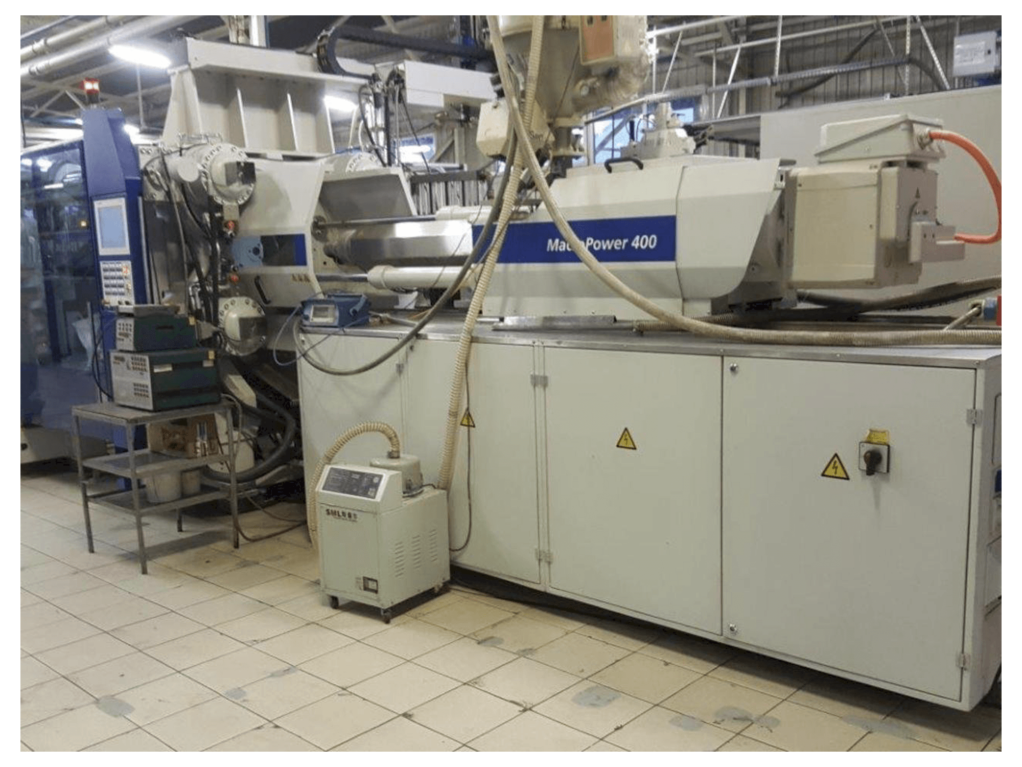 Prikaz stroja Battenfeld Macro Power 400/3400 sprijeda