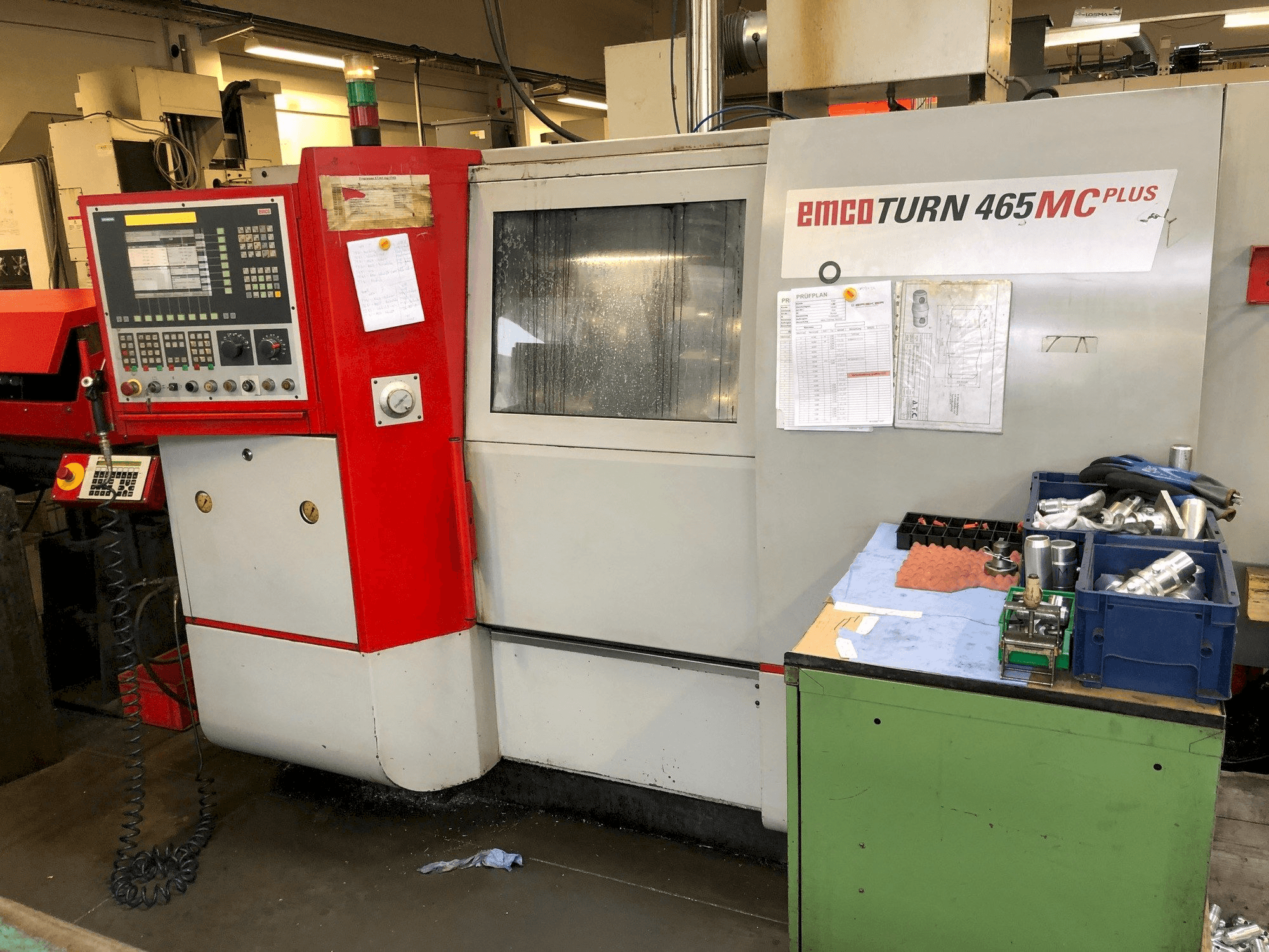 Prikaz stroja EMCO ET465 MCplus TCM sprijeda