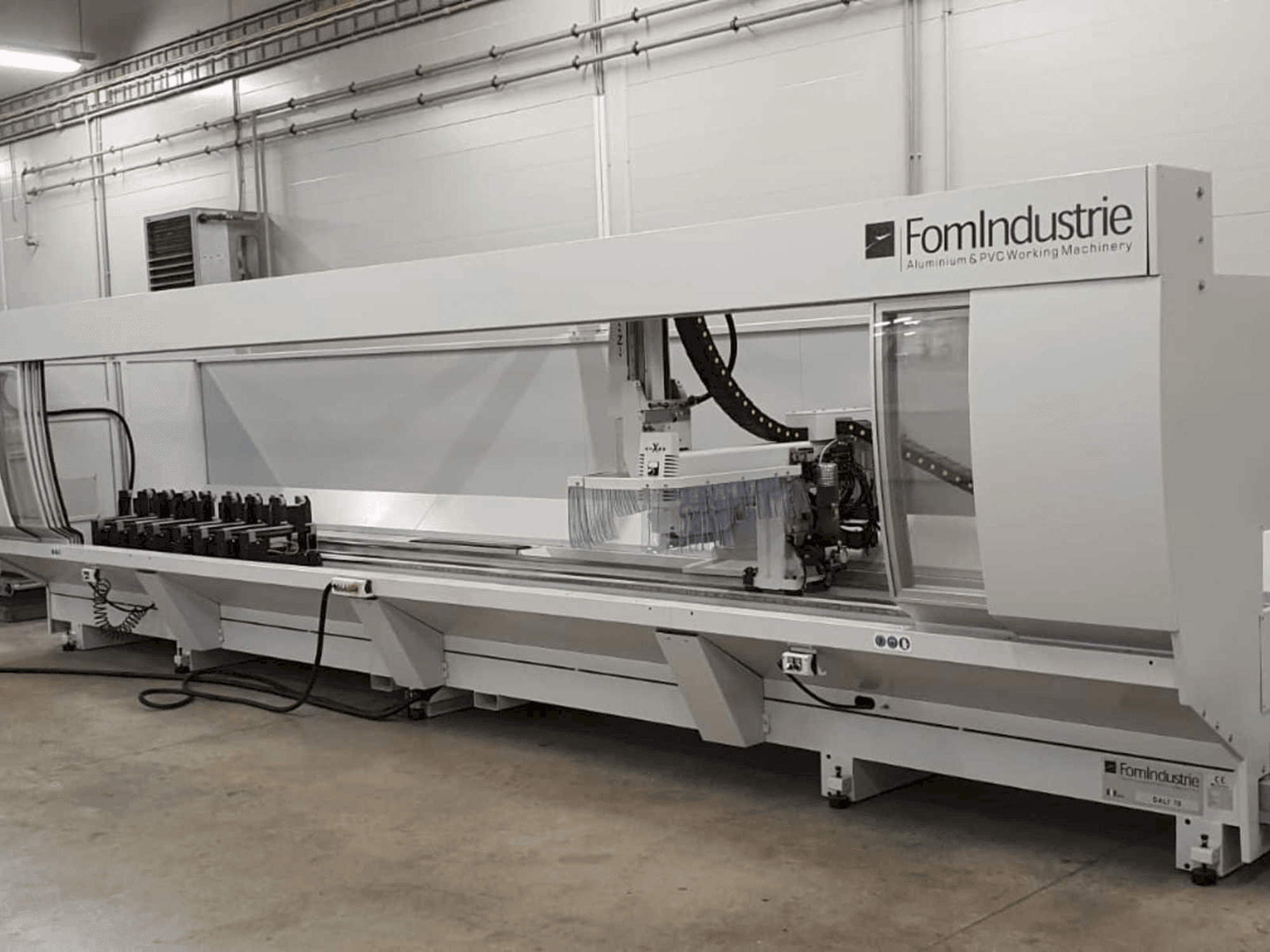 Prikaz stroja FomIndustrie DALI 70 sprijeda