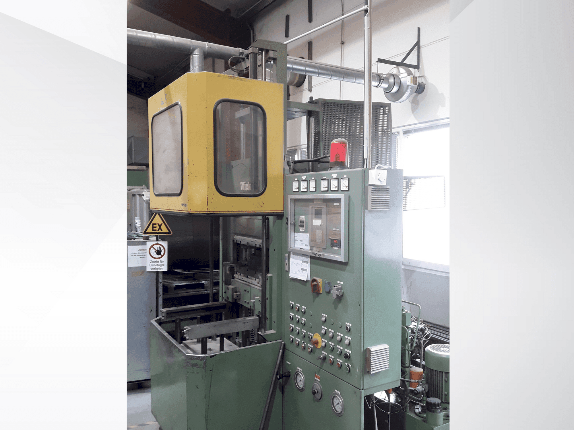 Prikaz stroja WICKERT WKP 2000/5/5 sprijeda