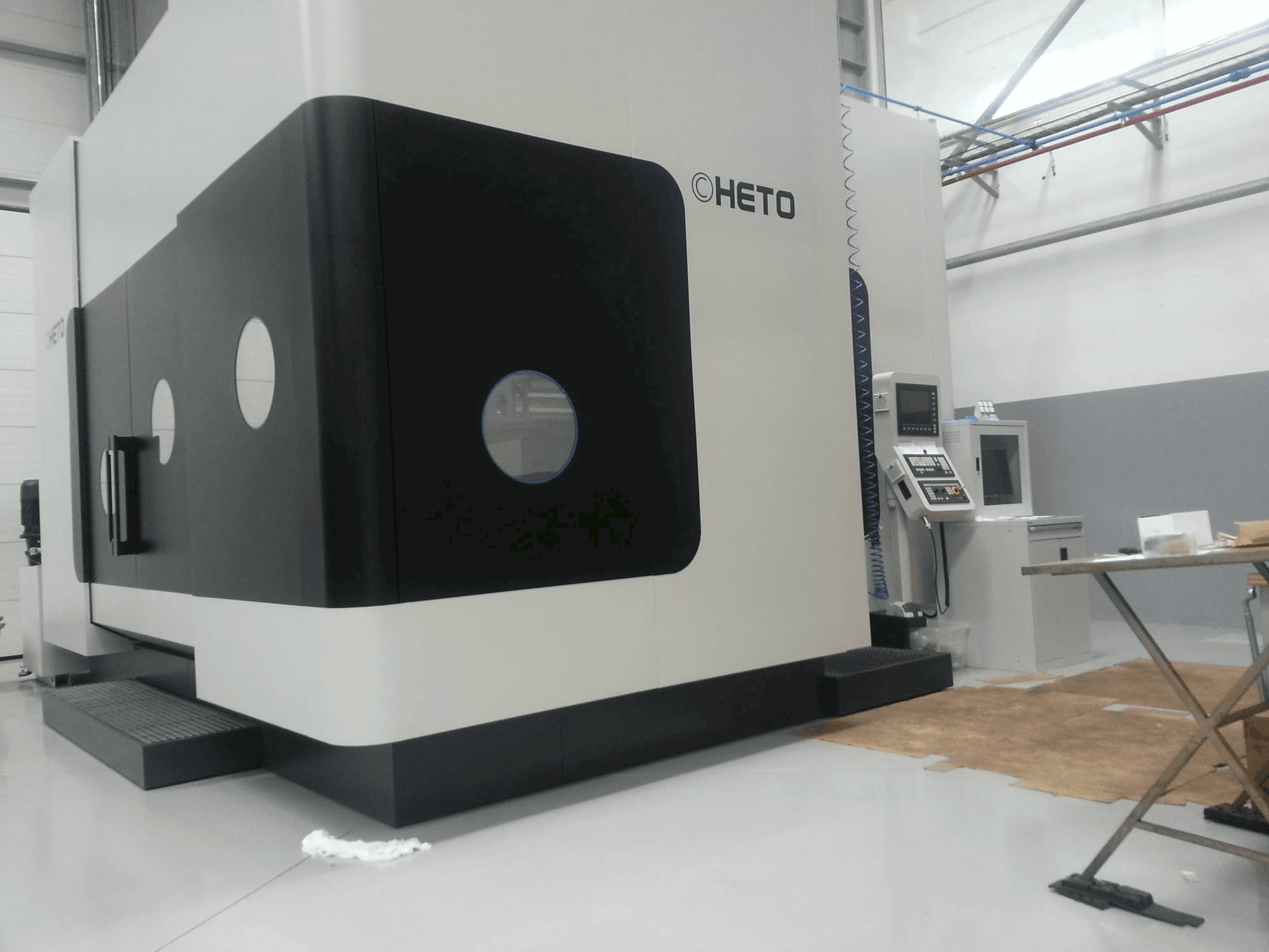 Prikaz stroja CHETO IX3000 sprijeda