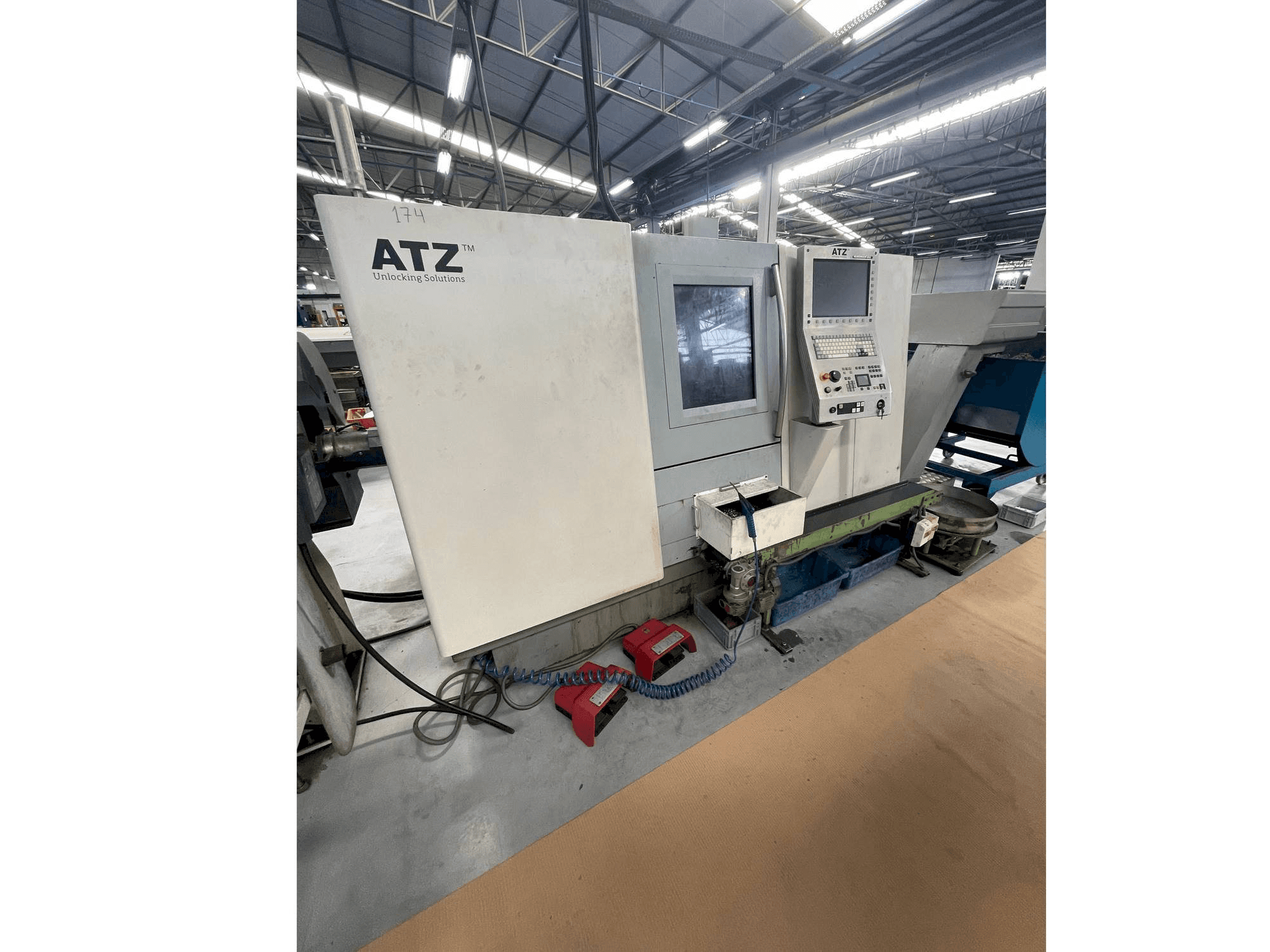 Prikaz stroja Gildemeister CTX 310 V6 sprijeda