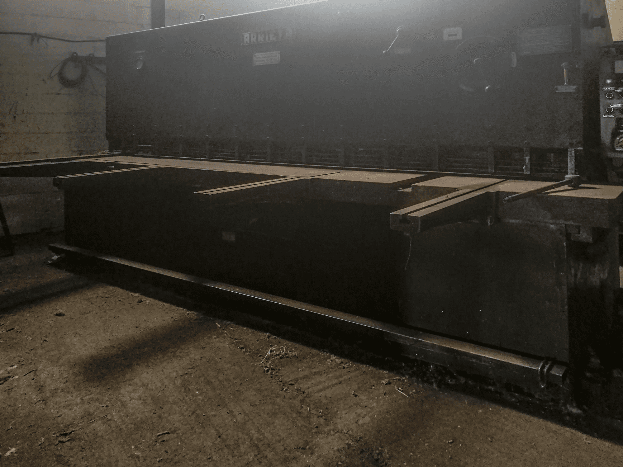 Prikaz stroja ARRIETA CGH 30-10 zdesna