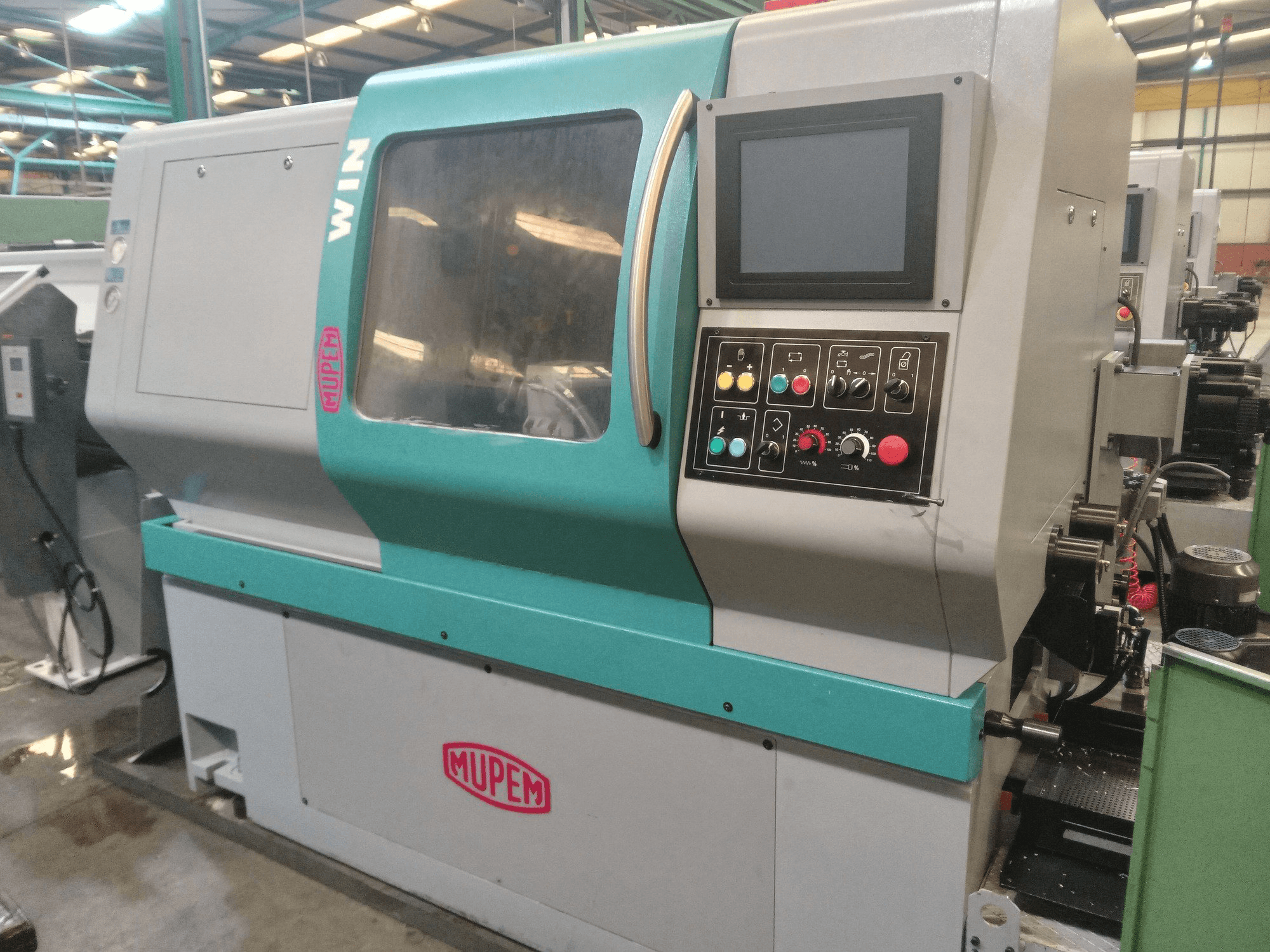 Prikaz stroja MUPEM TWIN 6500 sprijeda