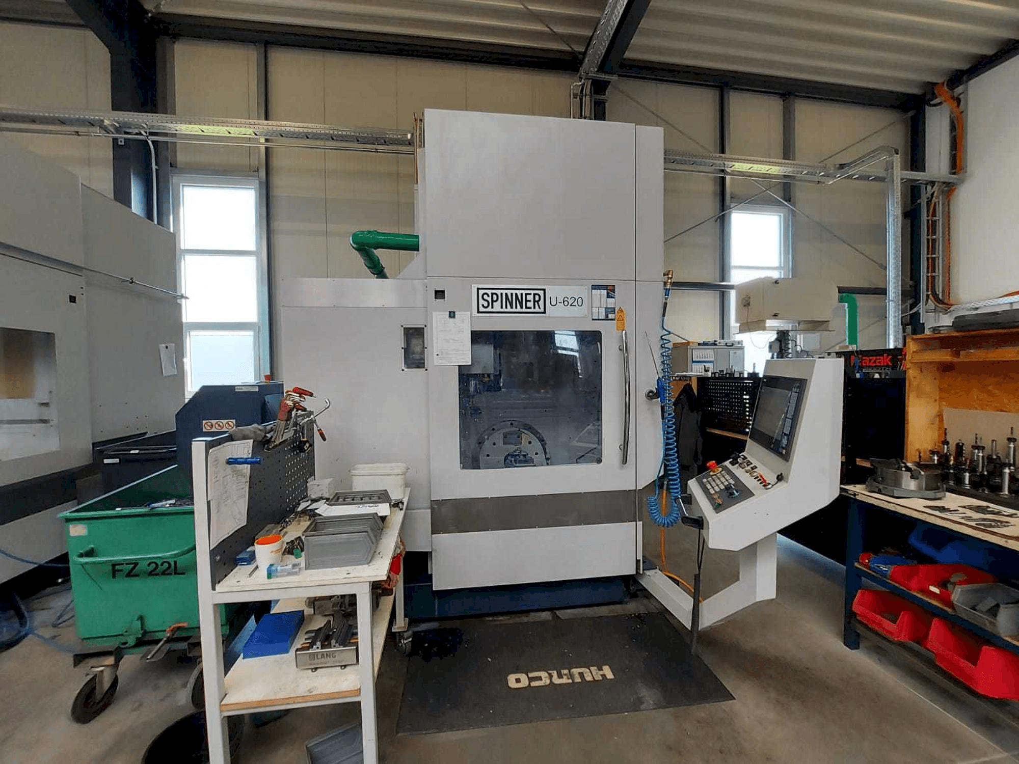 Prikaz stroja SPINNER U5-620 sprijeda