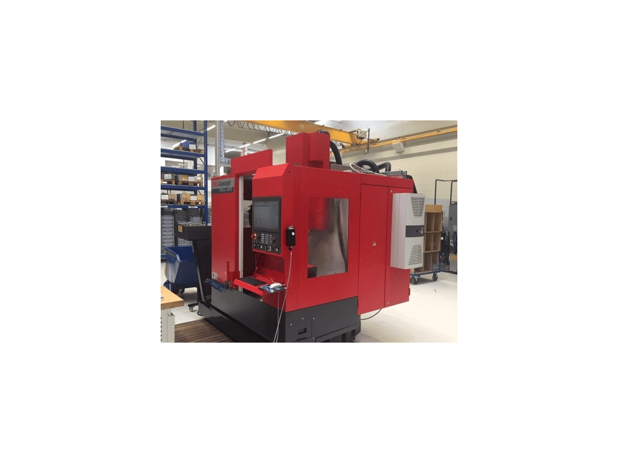 Prikaz stroja EMCO Concept Mill 450 sprijeda