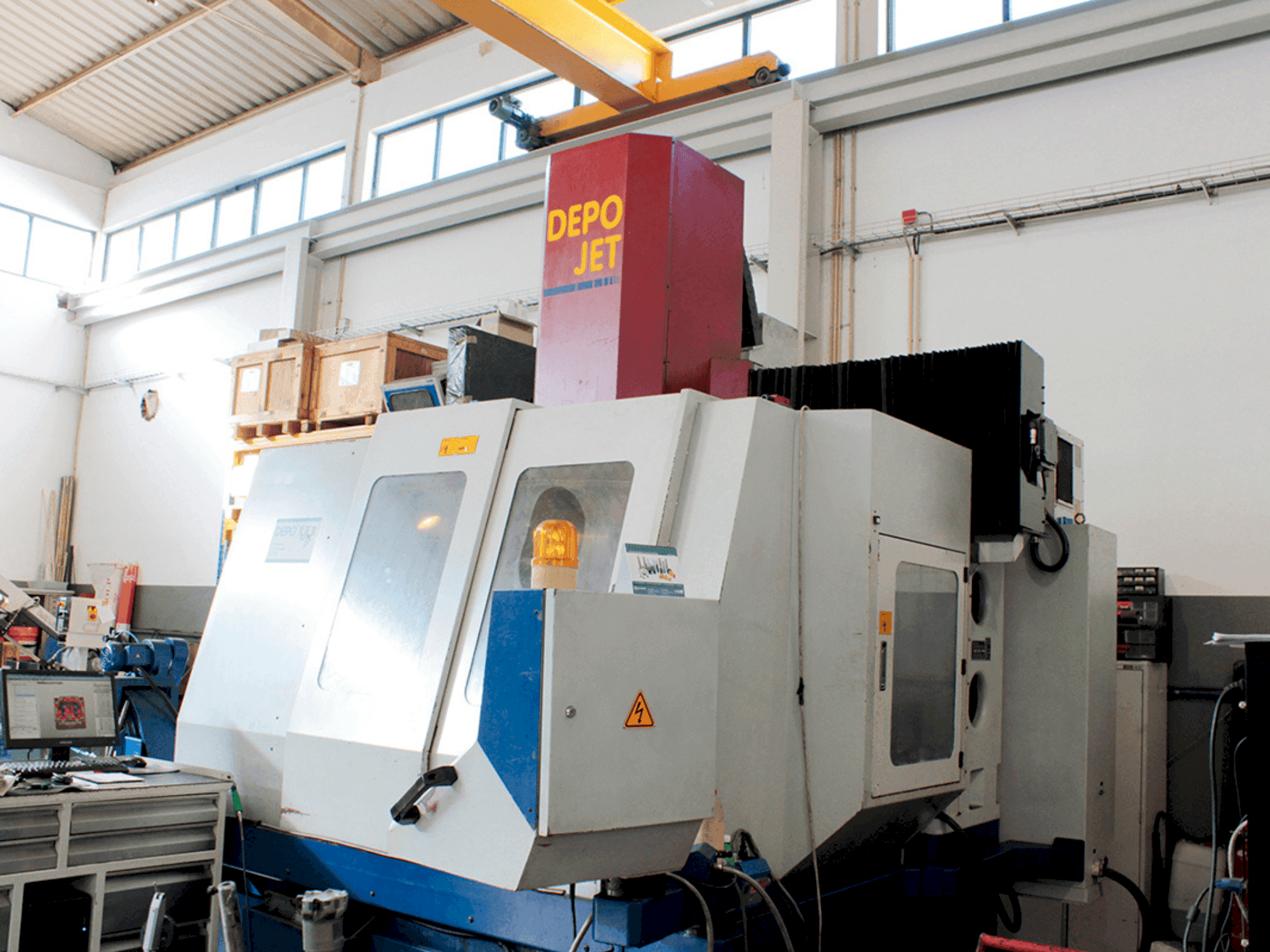 Prikaz stroja DEPO Jet sprijeda