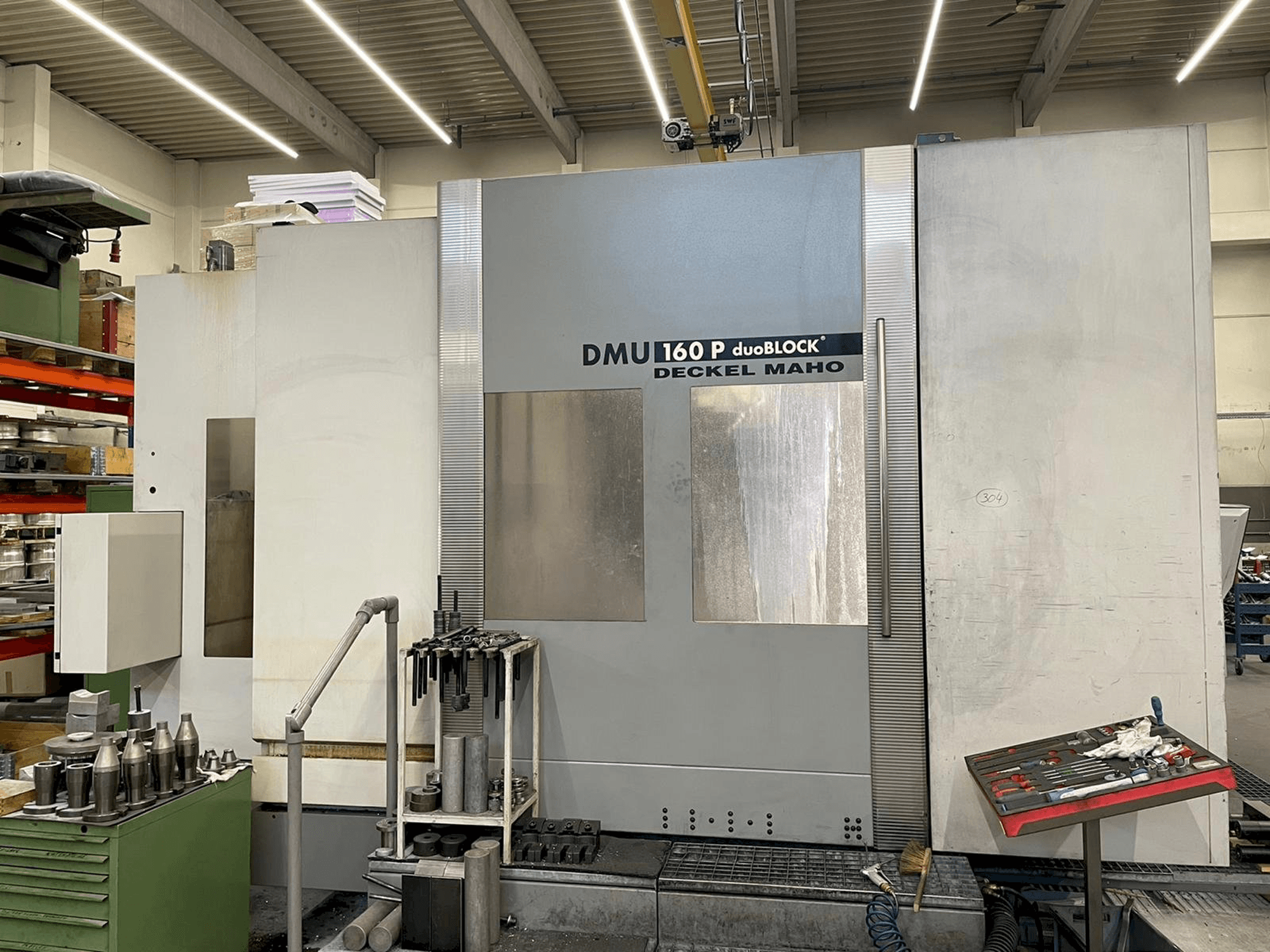 Prikaz stroja DECKEL MAHO DMU 160 P duoBLOCK sprijeda