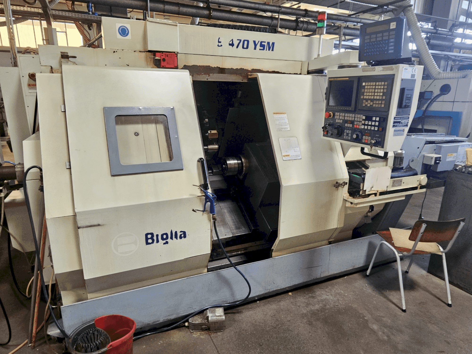 Prikaz stroja Biglia B 470 YSM sprijeda