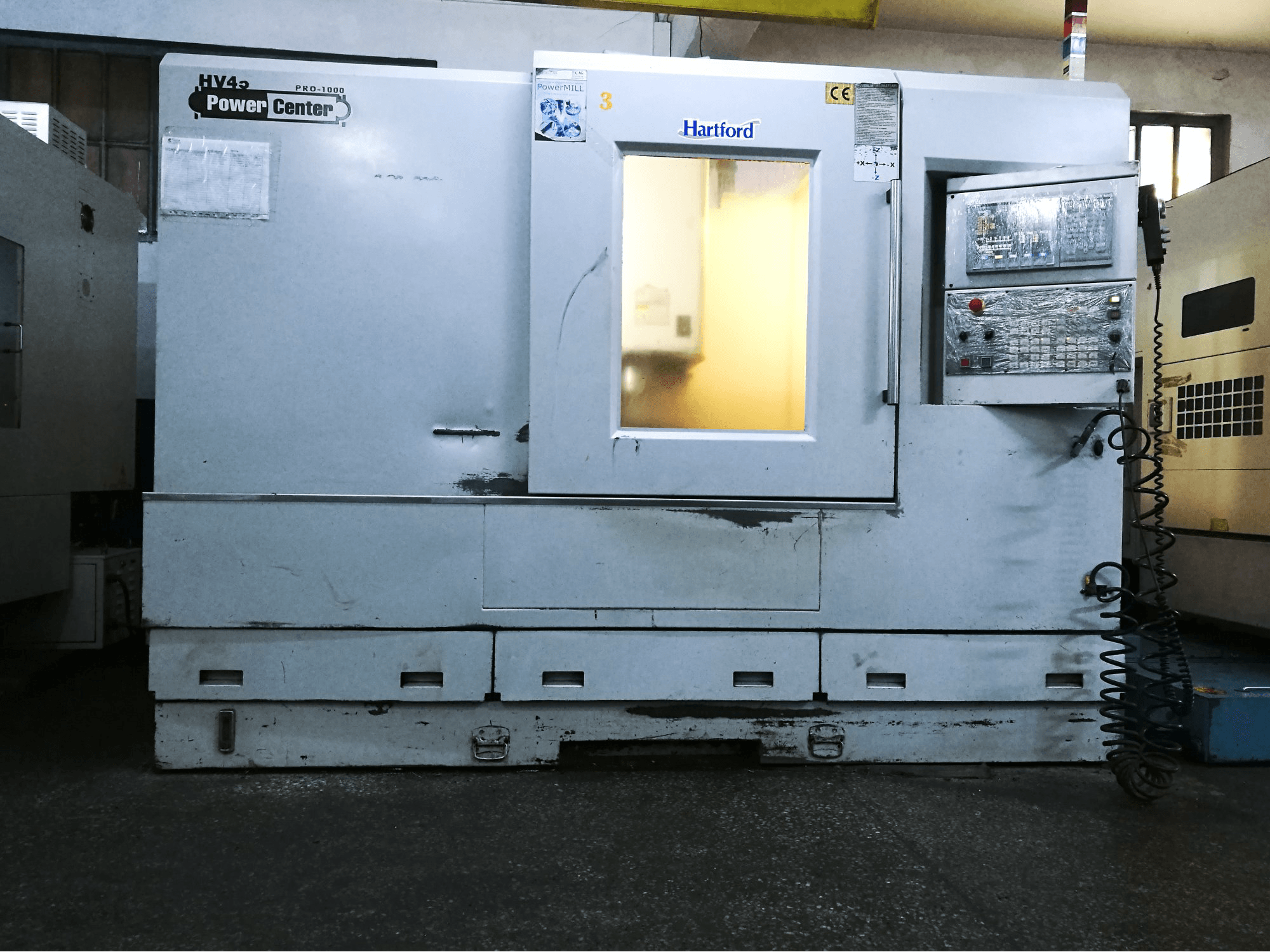 Radni prostor stroja Hartford PRO1000S