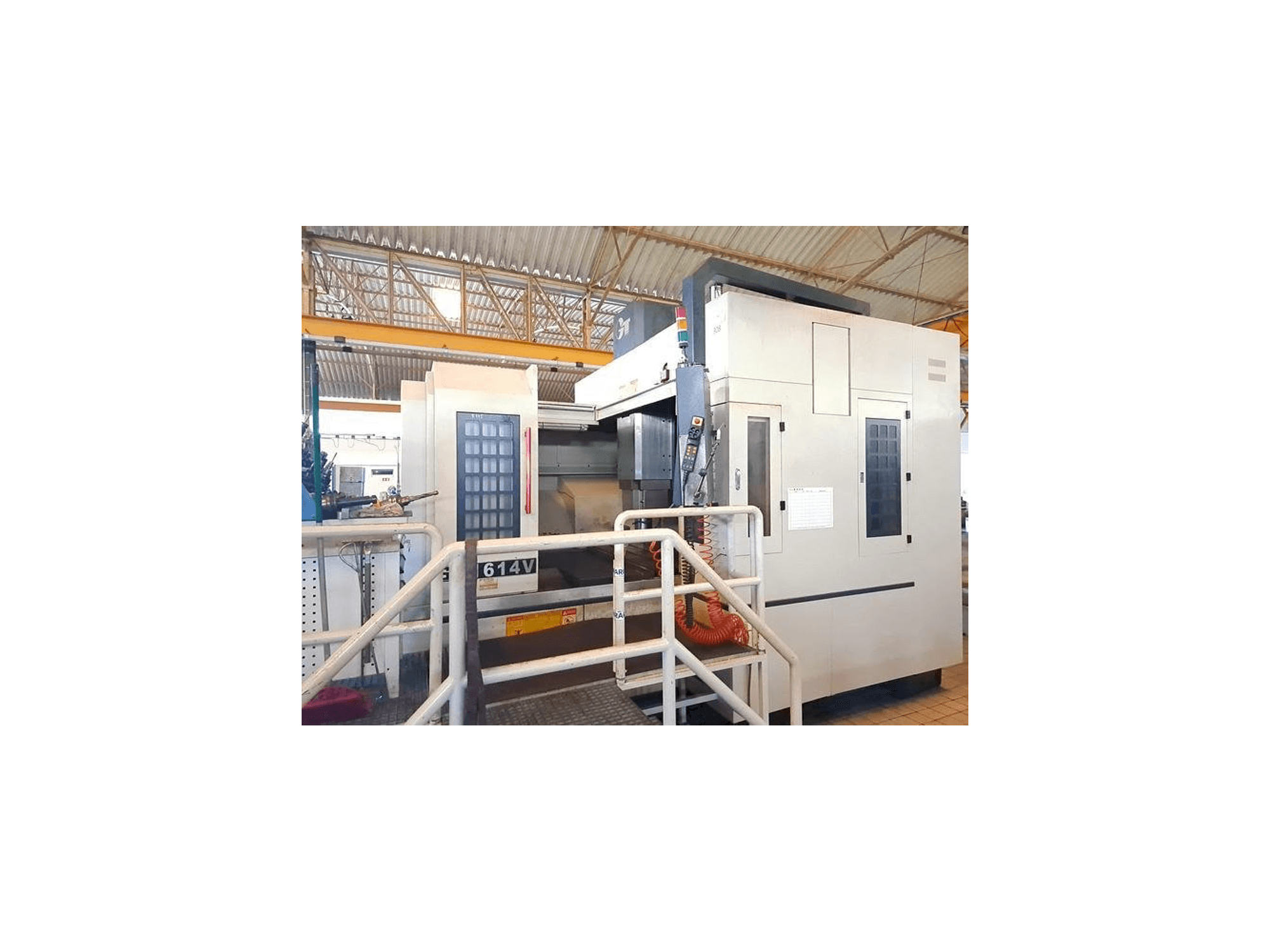 Prikaz stroja GENTIGER GT-1614 sprijeda