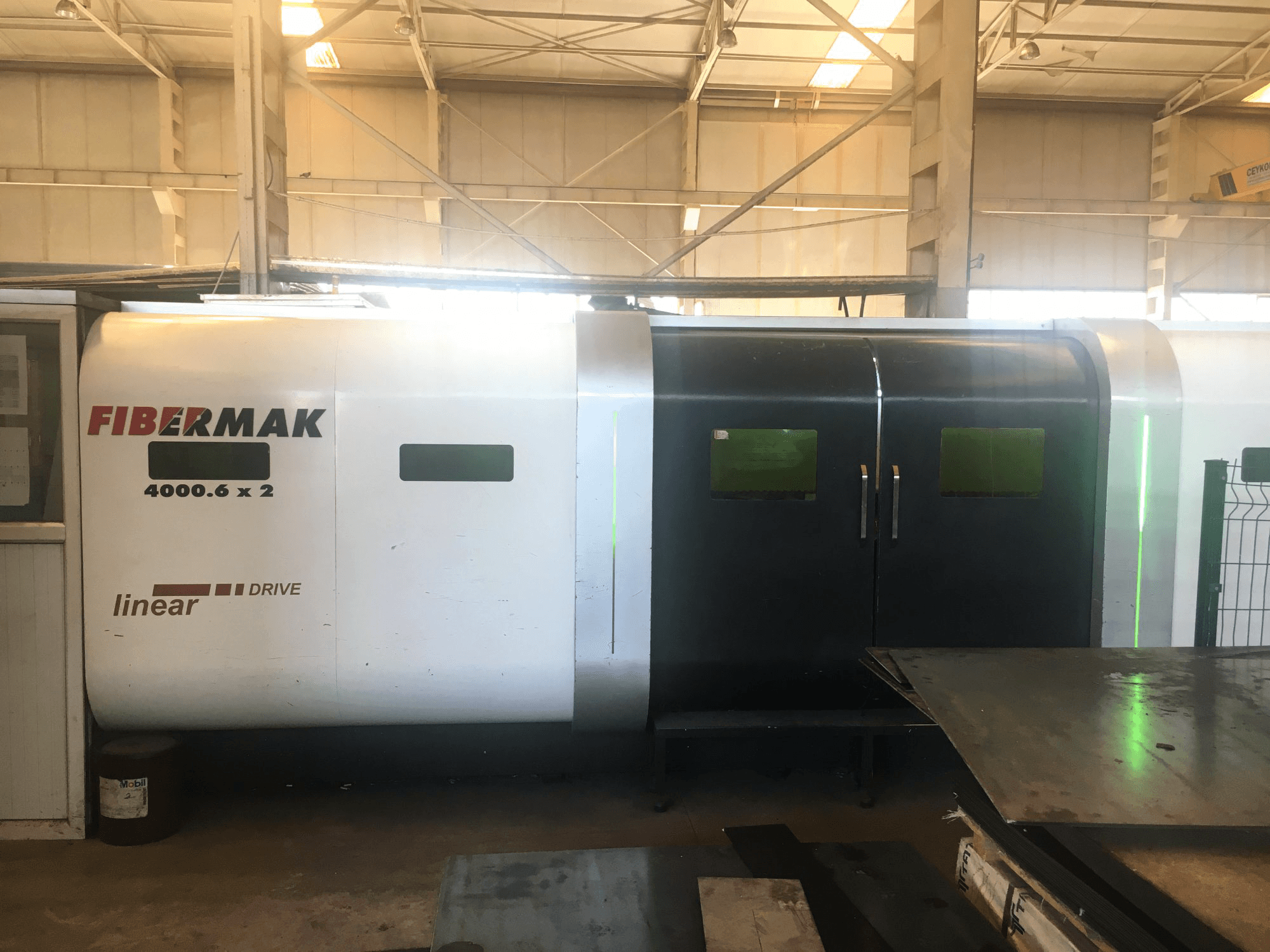 Prikaz stroja ERMAKSAN EFB 4000 6x2 sprijeda