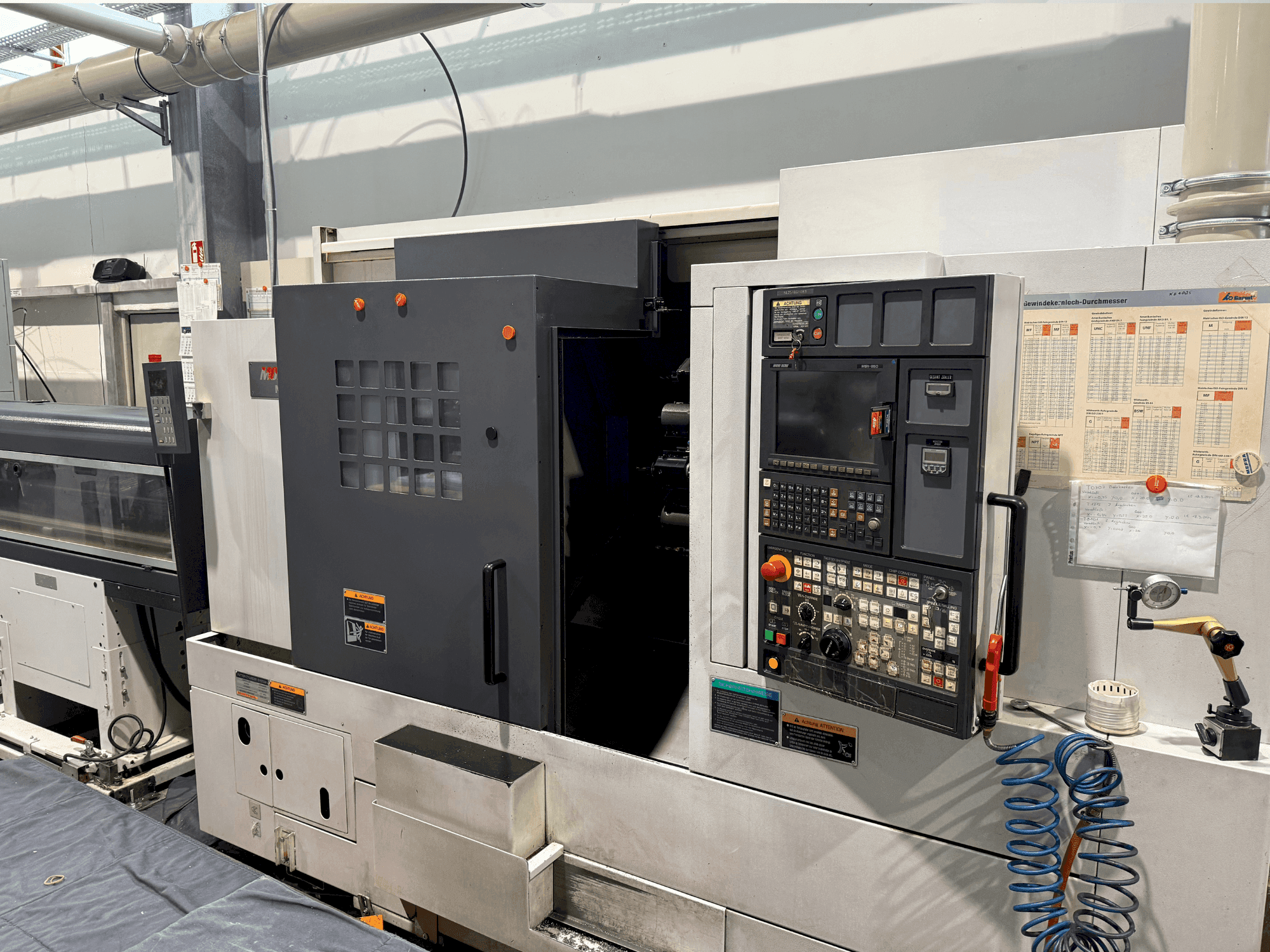 Prikaz stroja MORI SEIKI NL2500Y /700 sprijeda