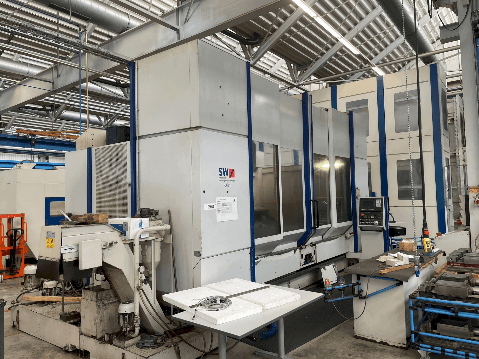 Prikaz stroja SW BA 40 NC sprijeda