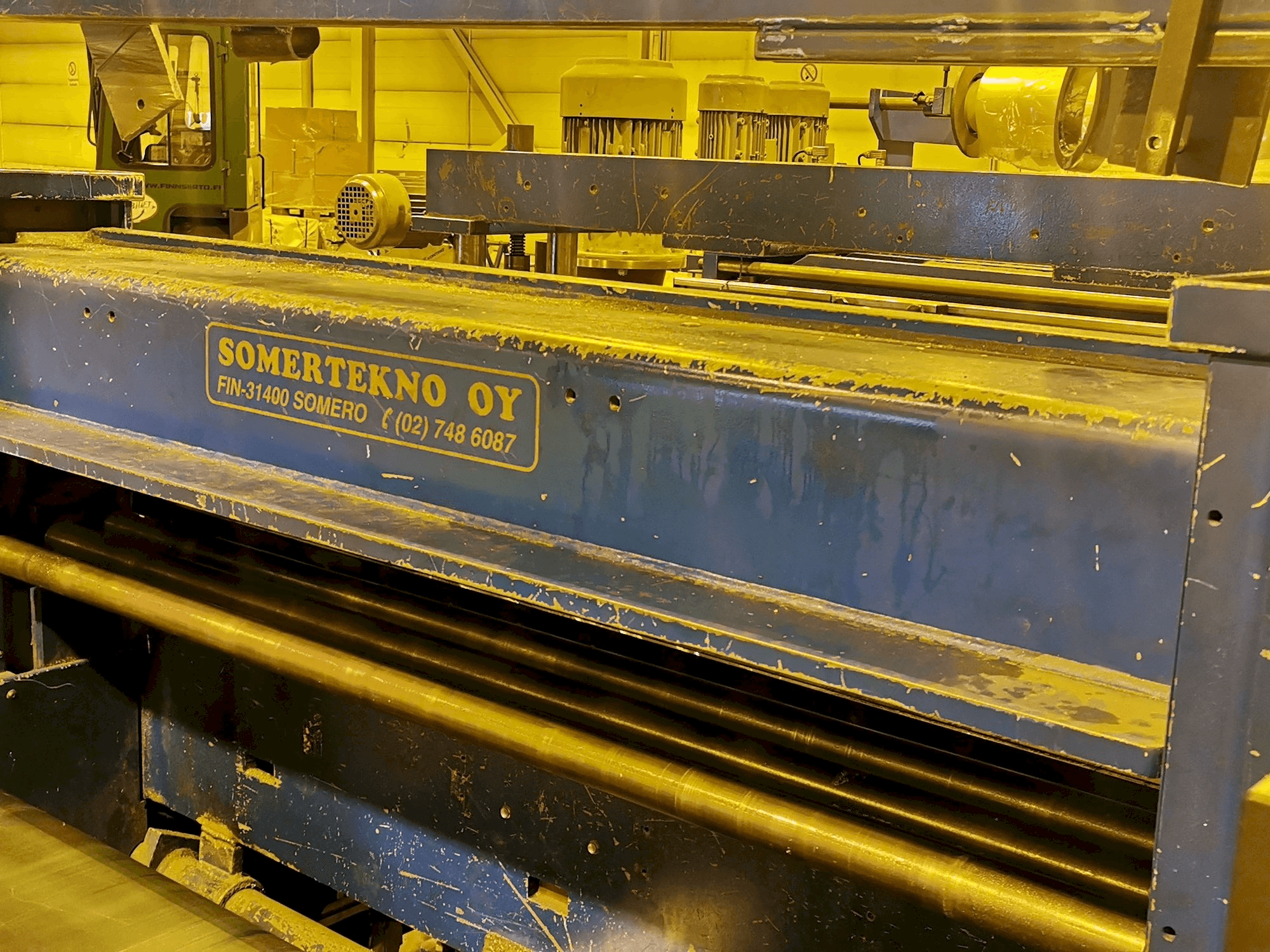 Prikaz stroja SOMERTEKNO OY 2547 sprijeda