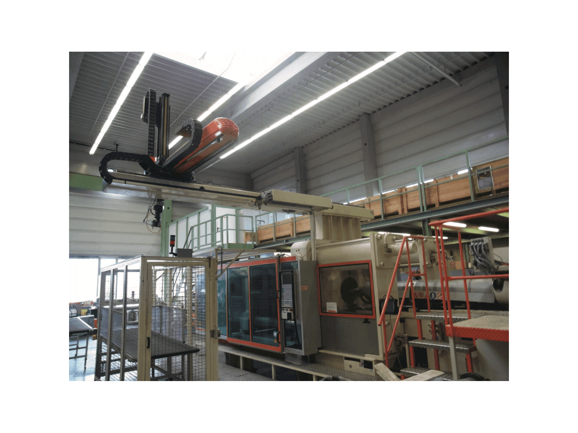 Prikaz stroja Krauss Maffei 650-6100 CM sprijeda