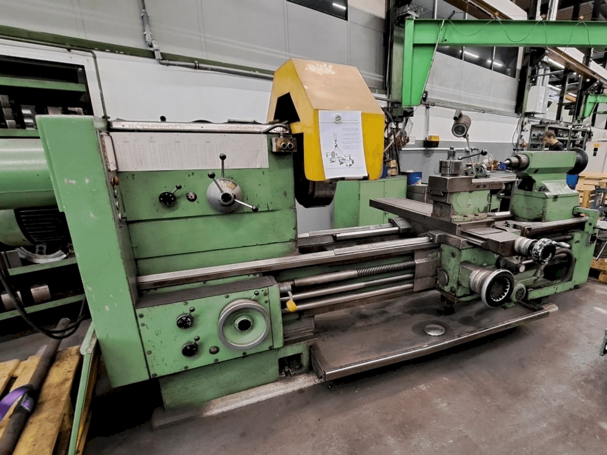 Prikaz stroja BOEHRINGER VDF V 800 sprijeda