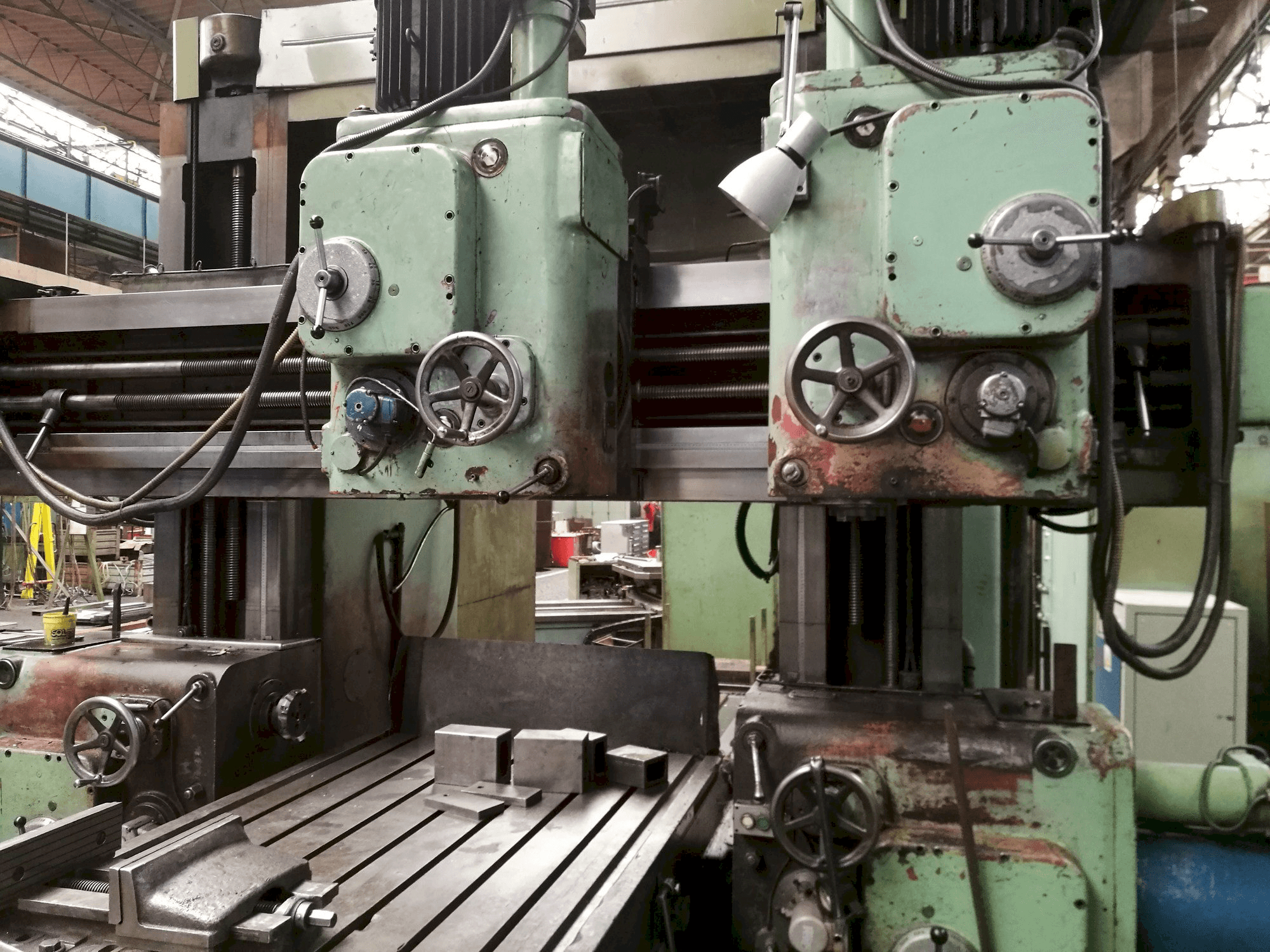 Prikaz stroja ZPS FP 16 sprijeda