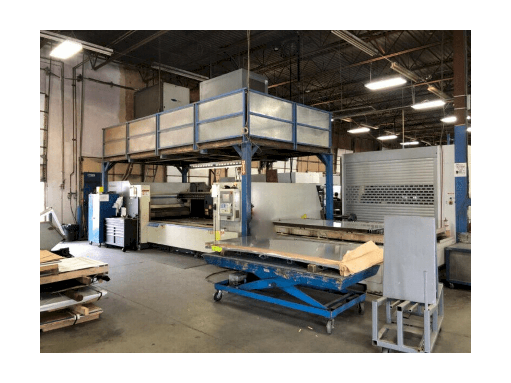 Prikaz stroja Mitsubishi ML3015LVP PLUS 40CFX-A sprijeda