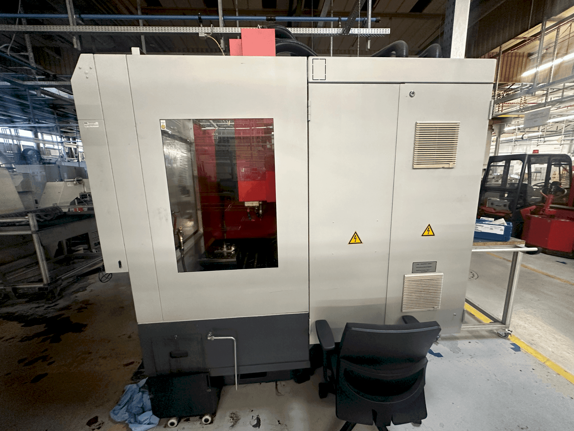 Prikaz stroja EMCO E-600 sprijeda