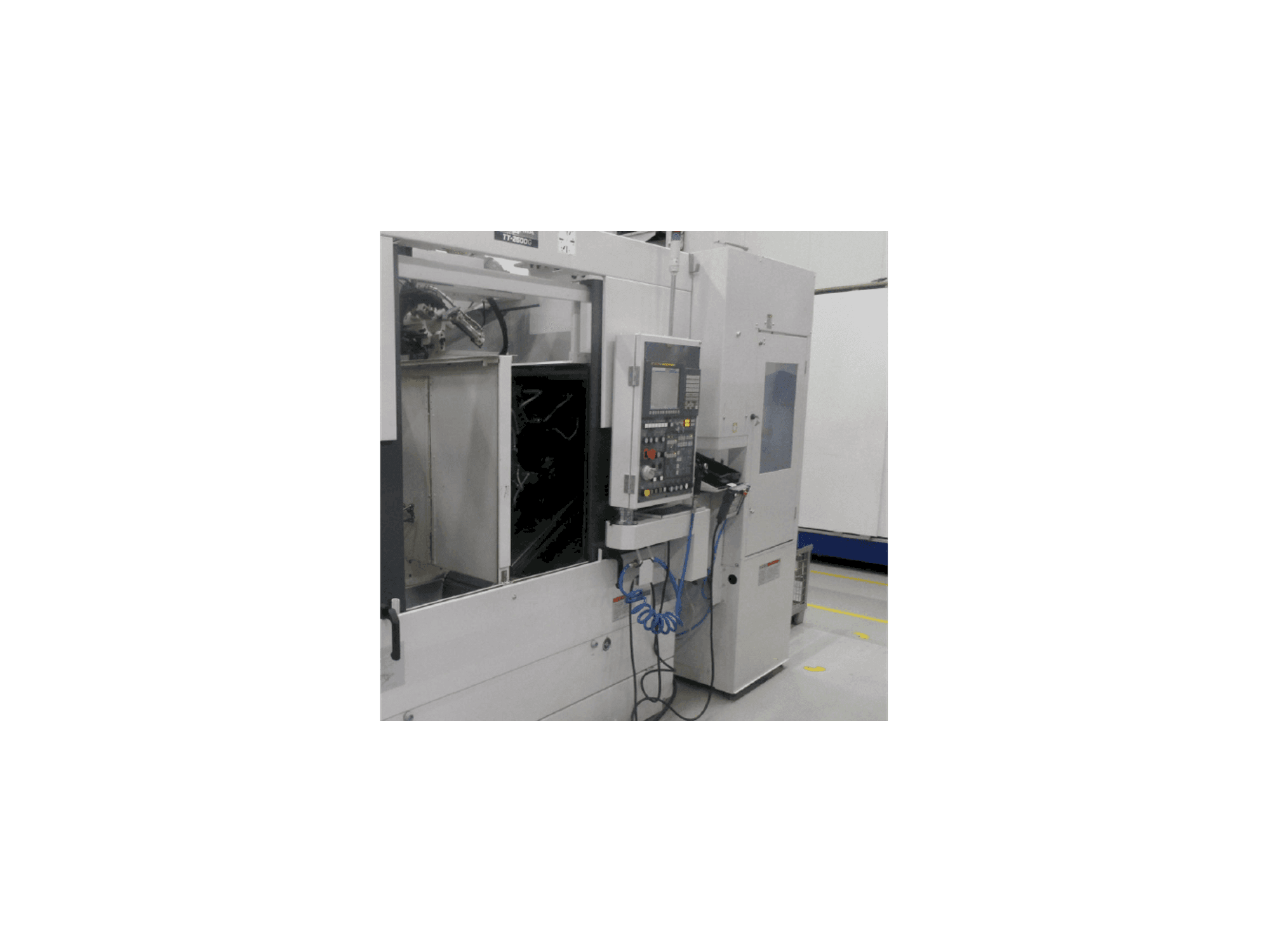 Prikaz stroja Takisawa TT-2600G sprijeda