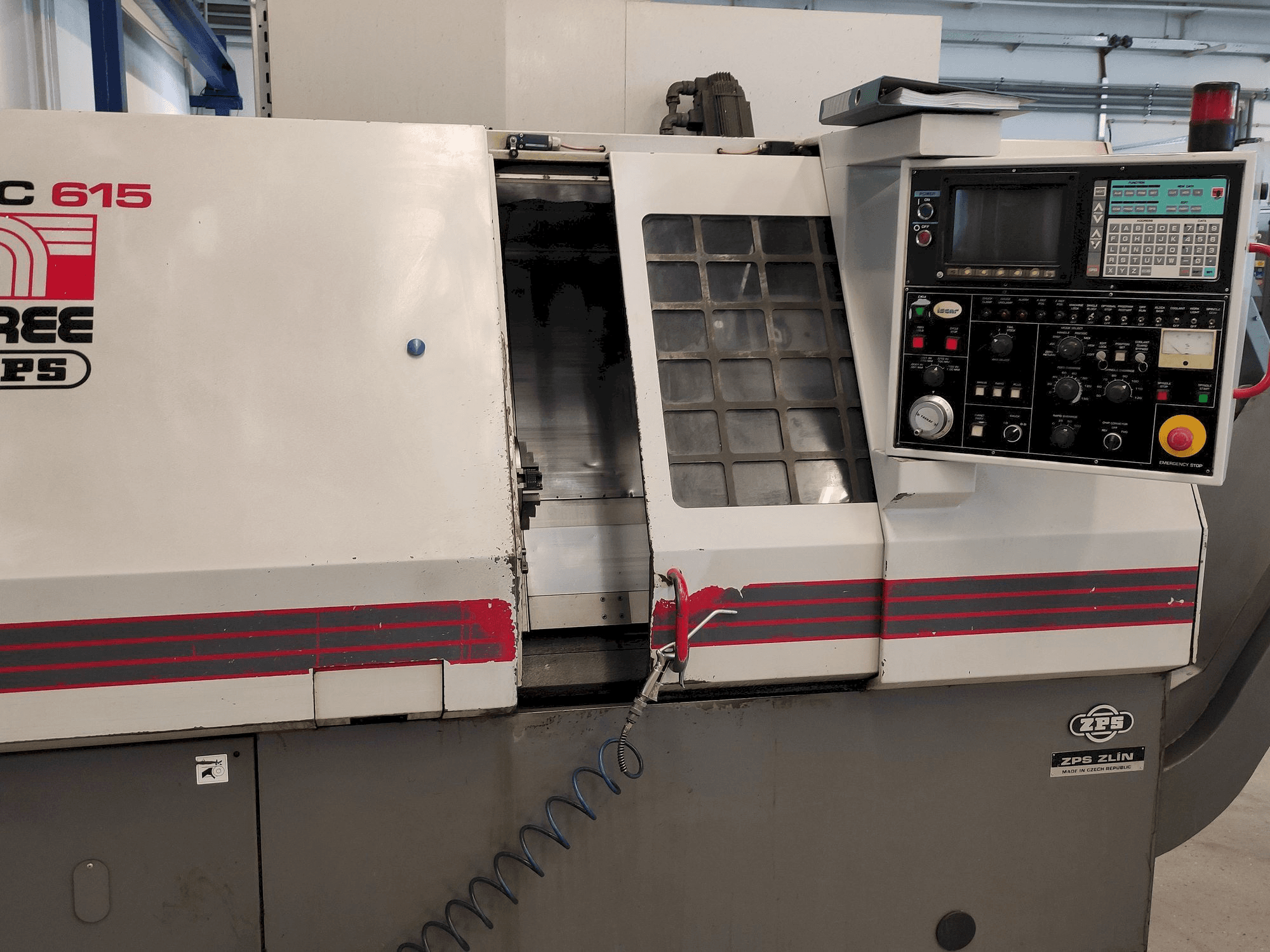 Prikaz stroja ZPS S-50 (TC-615) sprijeda