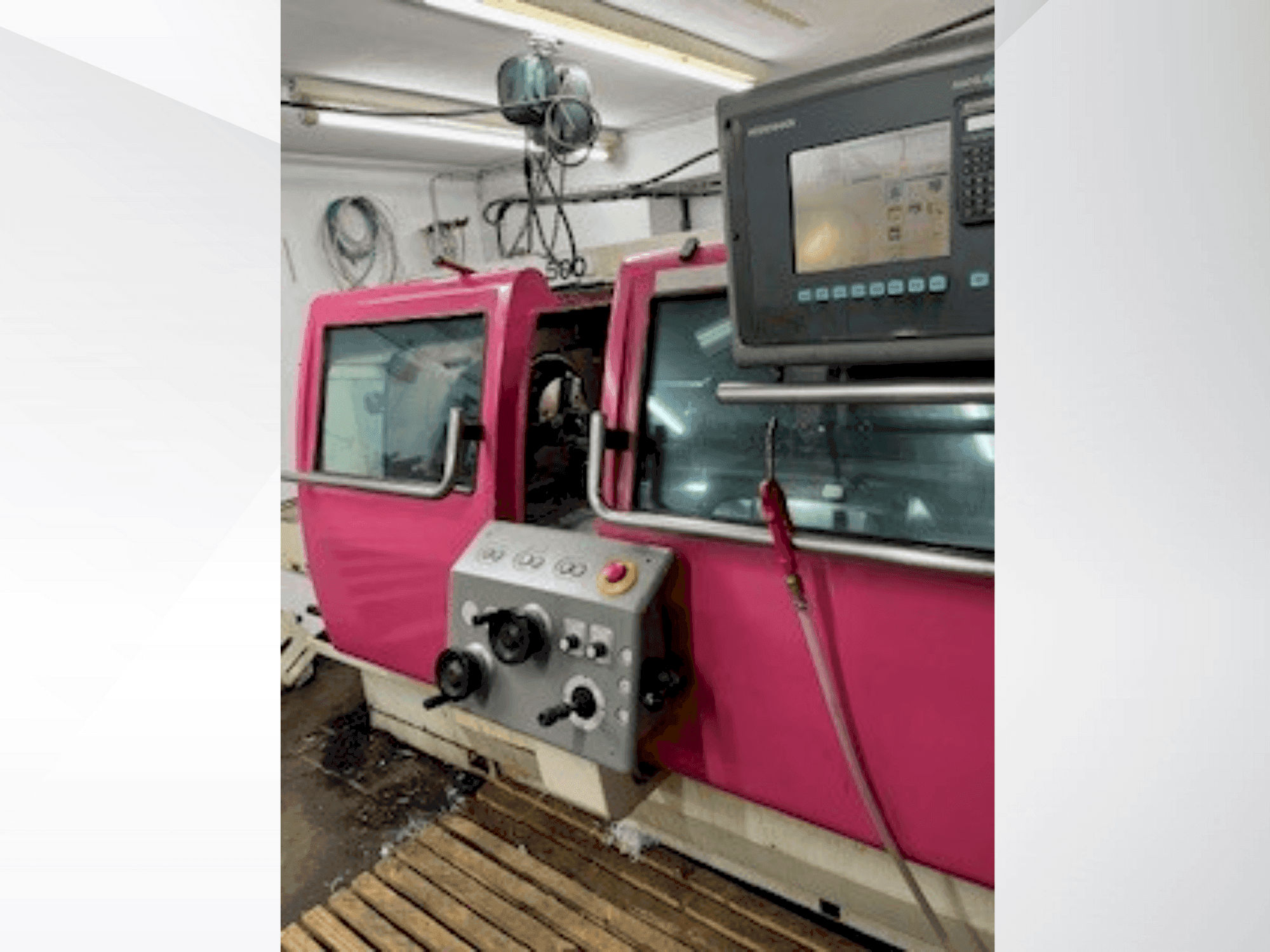 Prikaz stroja Gildemeister NEF Plus 500 (1998) sprijeda