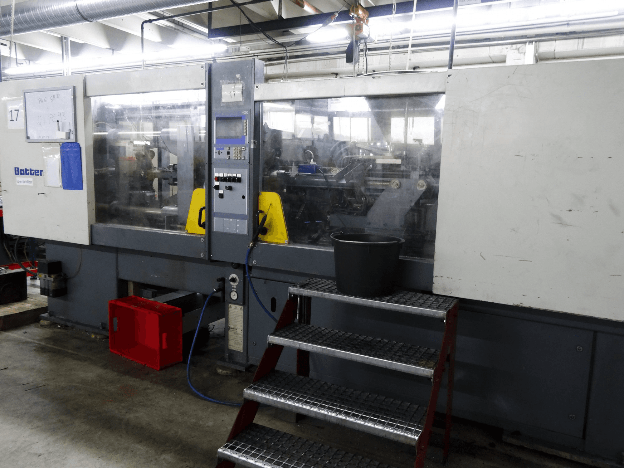 Prikaz stroja Battenfeld BA 1500/630 BK zdesna