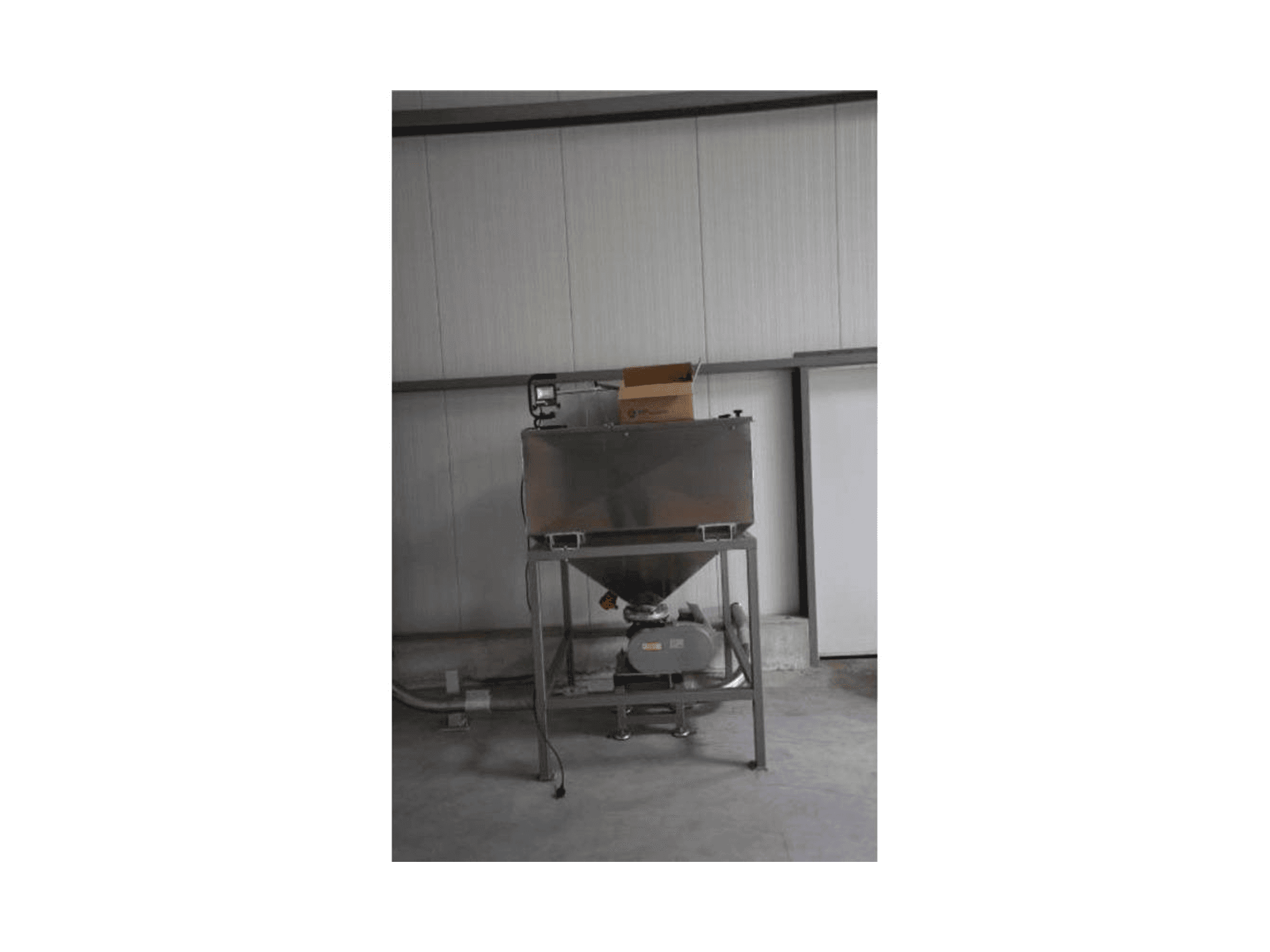 Prikaz stroja EICHHOLZ AERZEN BM7L sprijeda