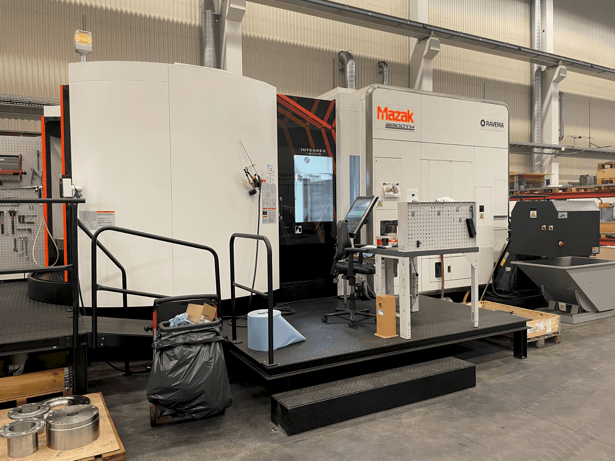Prikaz stroja Mazak INTEGREX i-800V/8 sprijeda