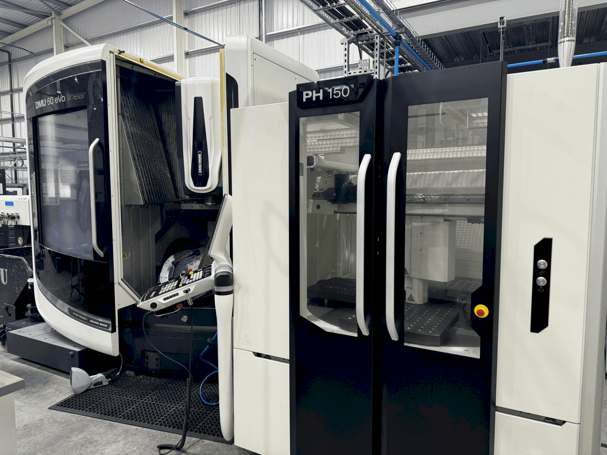 Prikaz stroja DMG MORI DMU 60 eVo + PH150 sprijeda