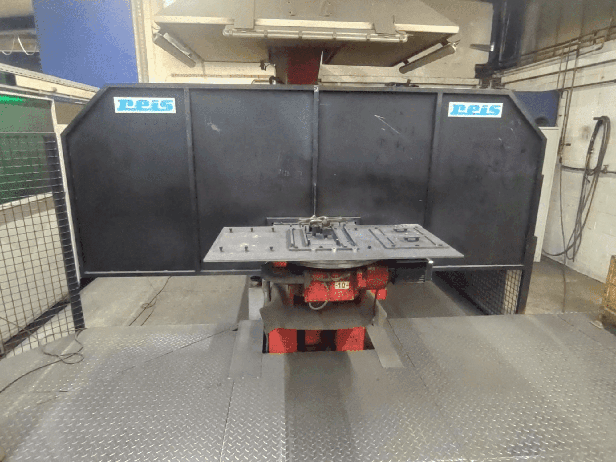 Prikaz stroja Reis Robotics Robot System - RDT 40 / SRV 6 / RDT 40 sprijeda