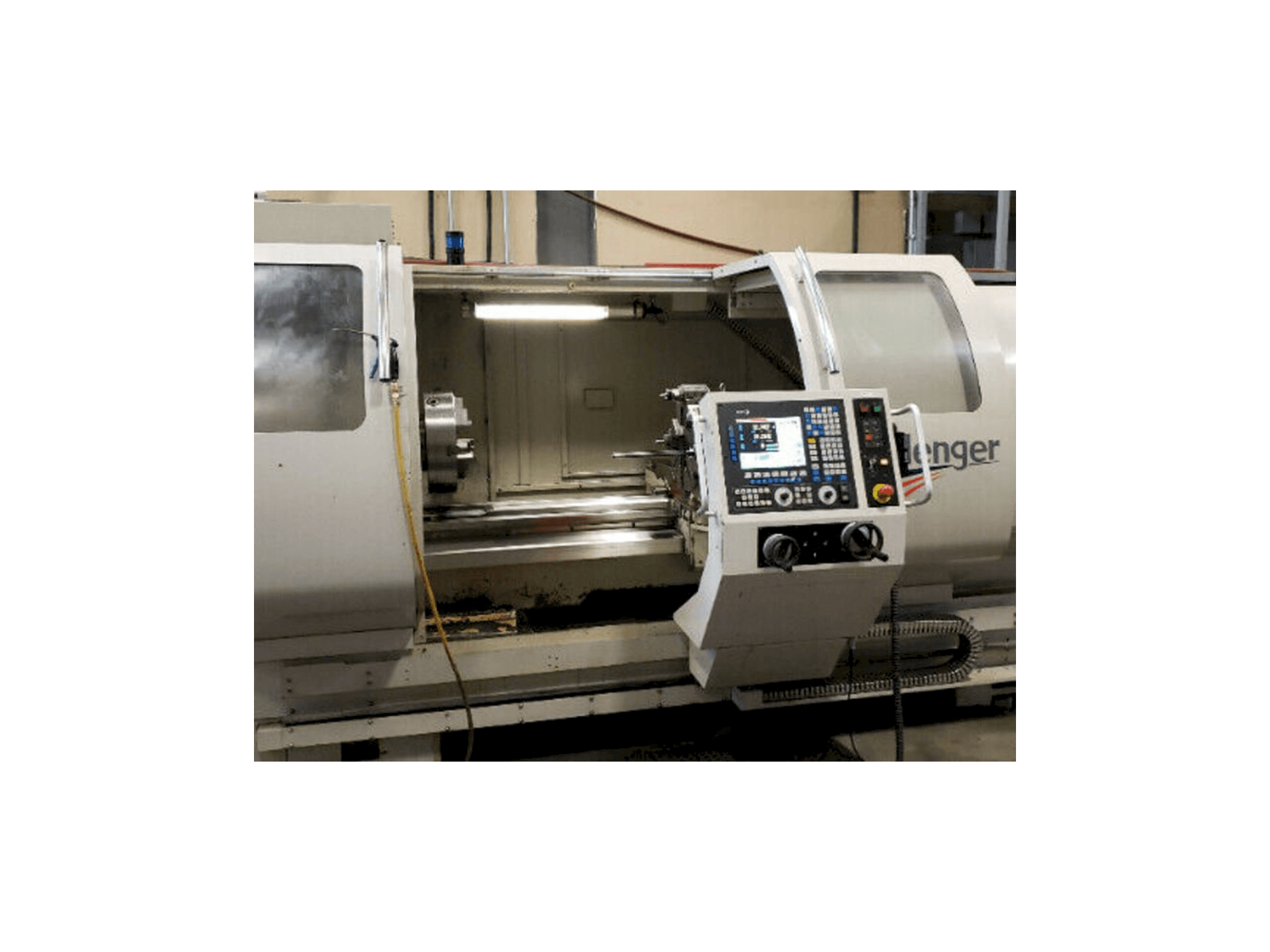 Prikaz stroja Modern Microcut BNC-2260XL sprijeda